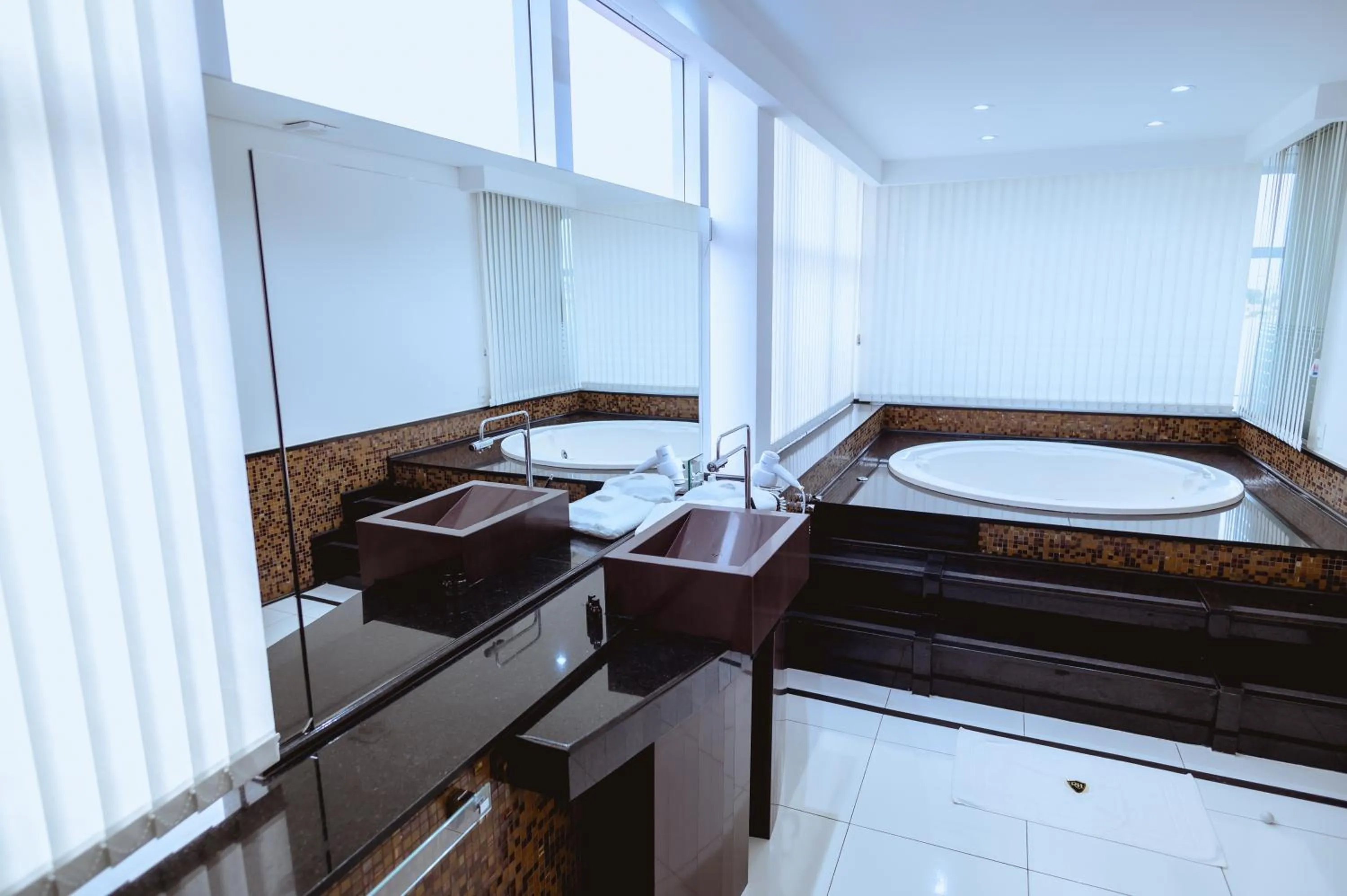 Bed in Riellis Center Hotel