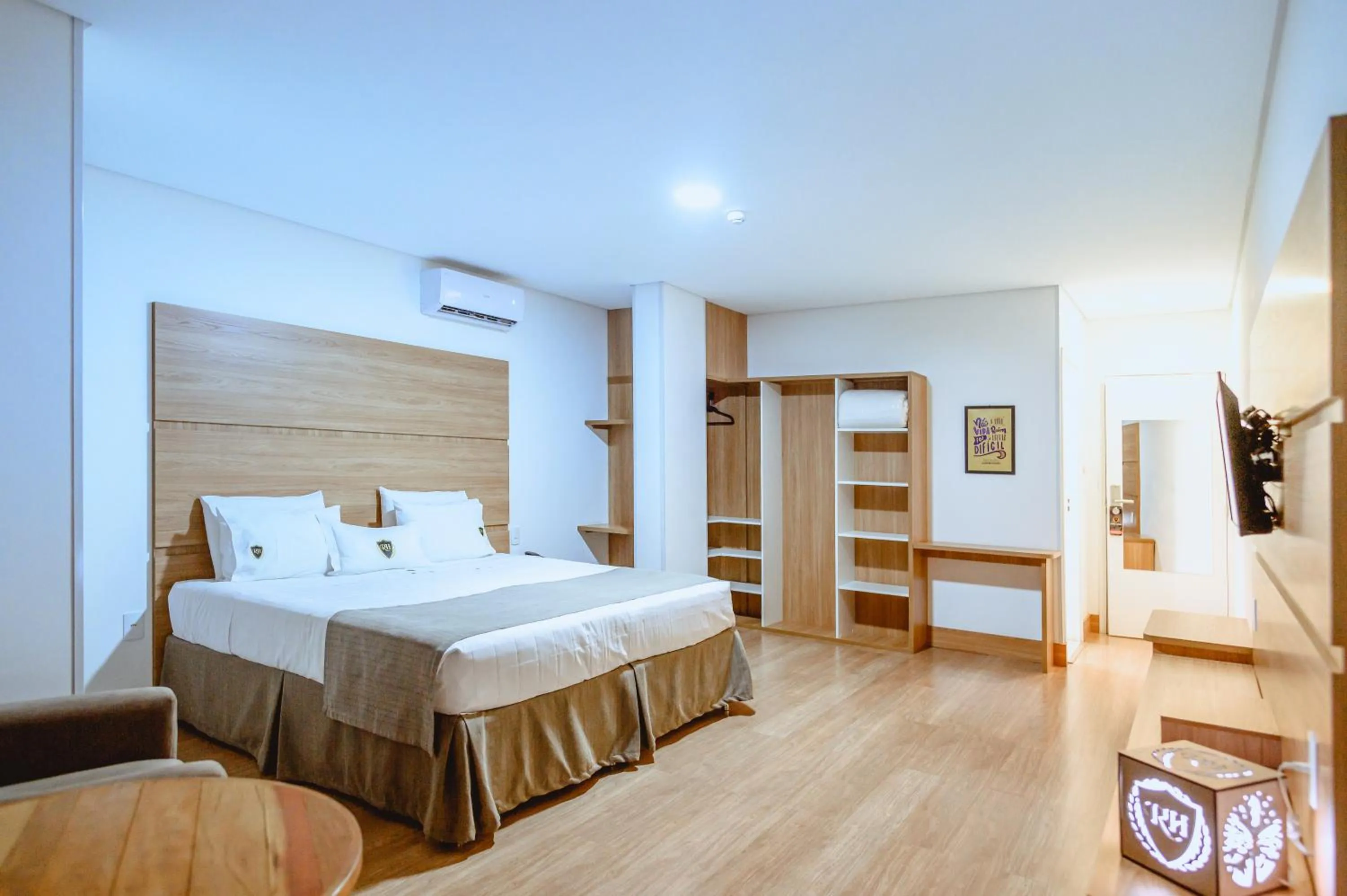 Bed in Riellis Center Hotel