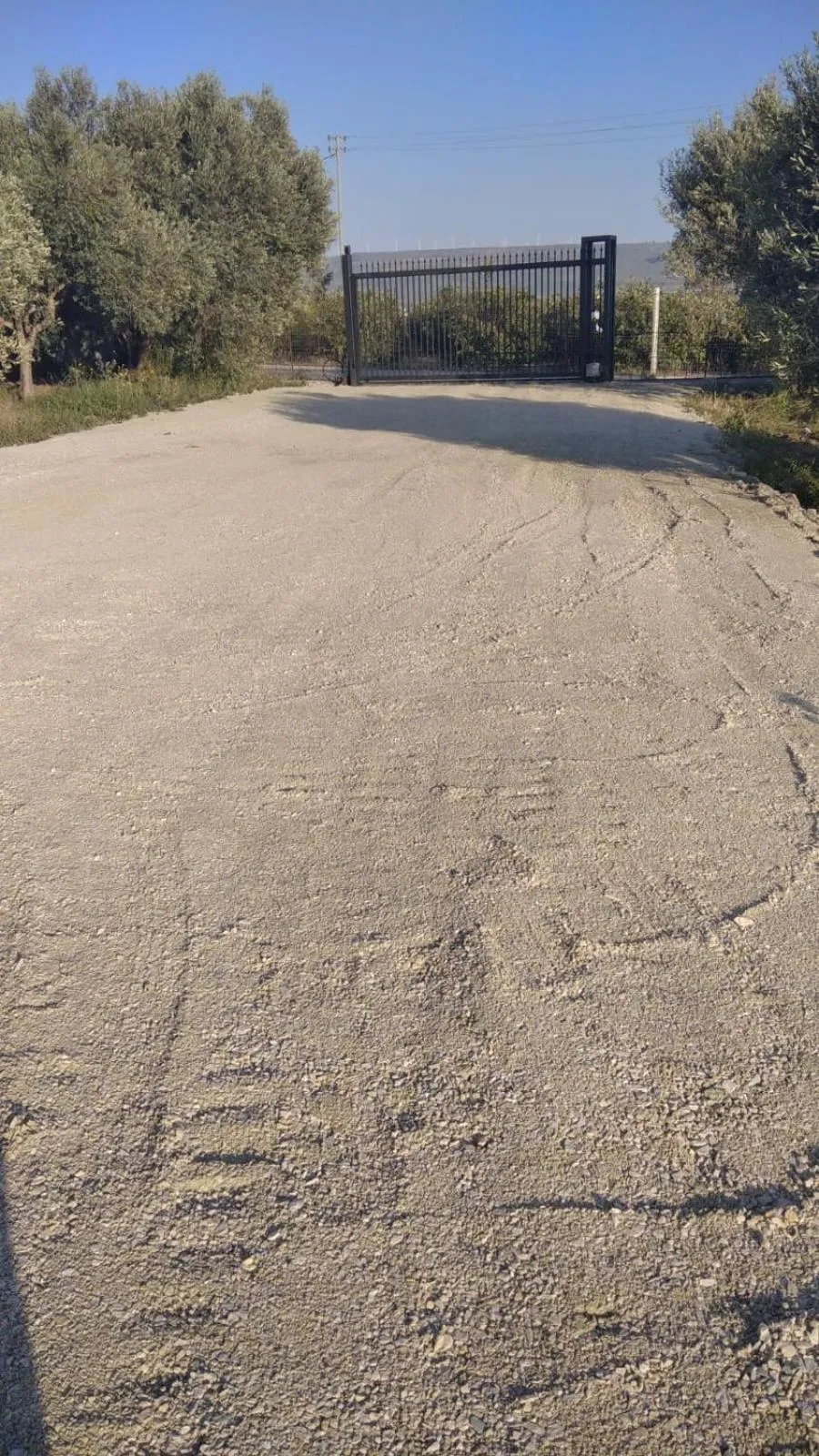 Facade/entrance in Capinera