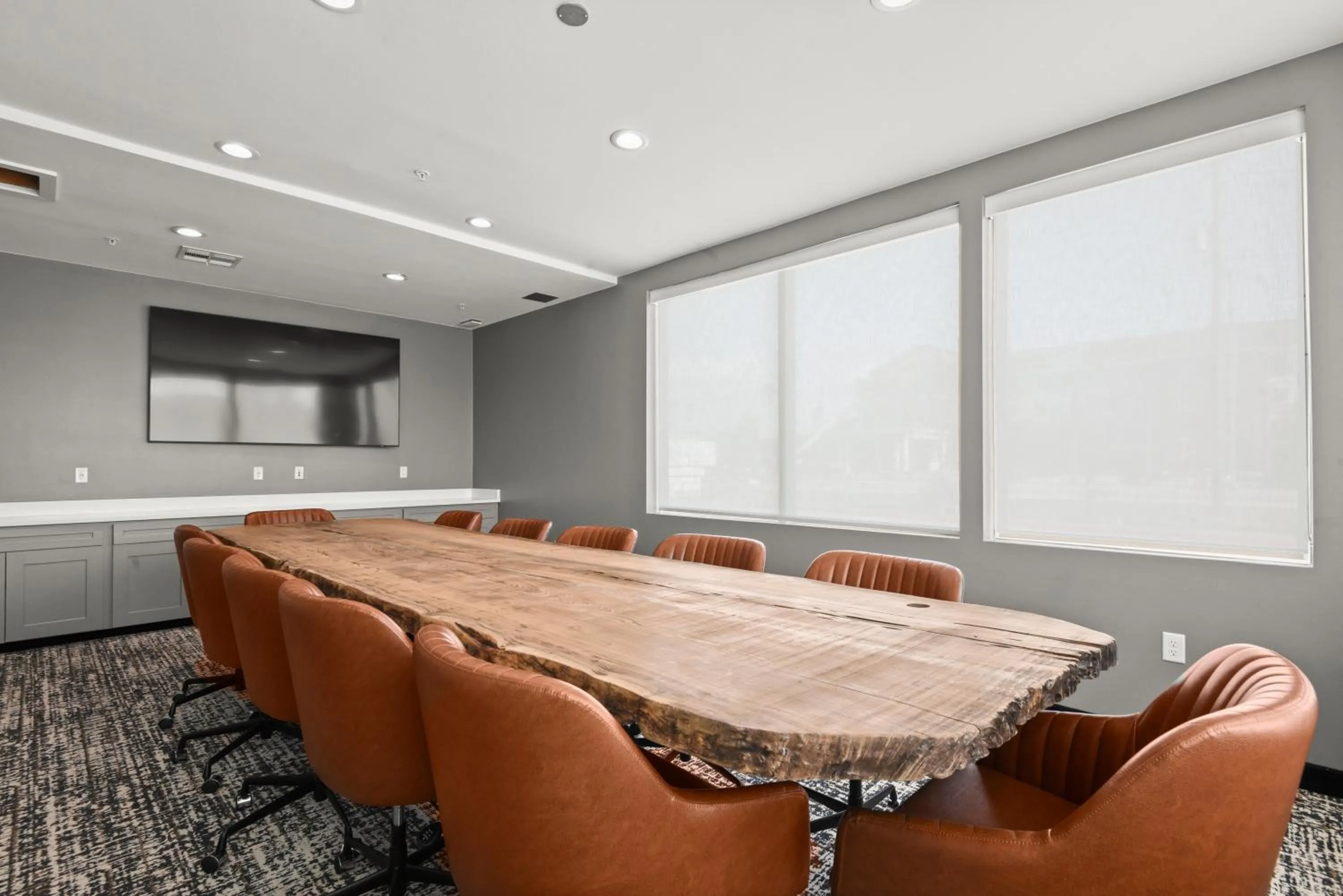 Meeting/conference room in Holiday Inn Gonzales by IHG