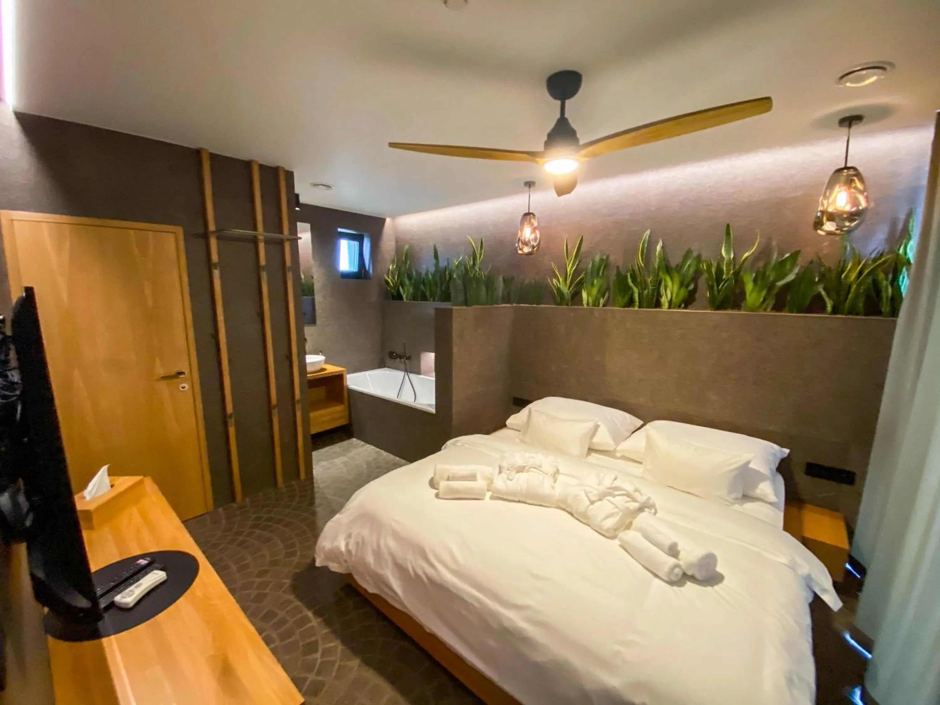 Bedroom, Bed in Penzión & Wellness MERIDIANA Bojnice rezort