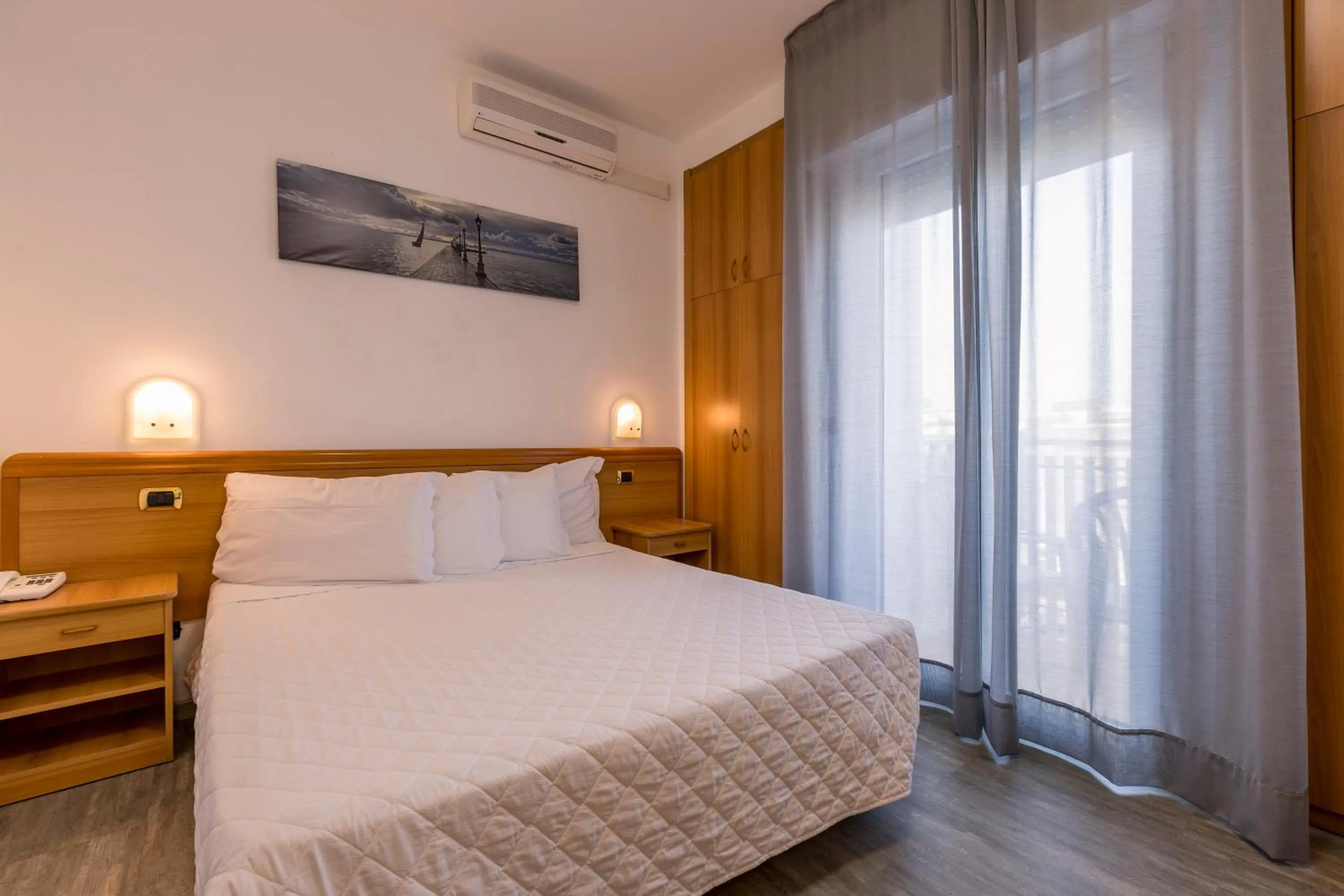 Bed in Hotel Centrale