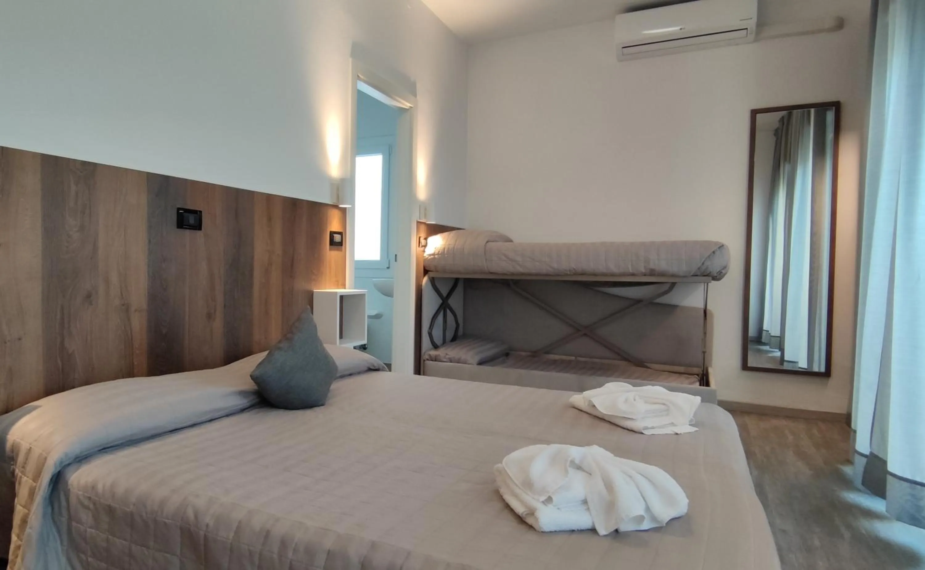 Bed in Hotel Centrale