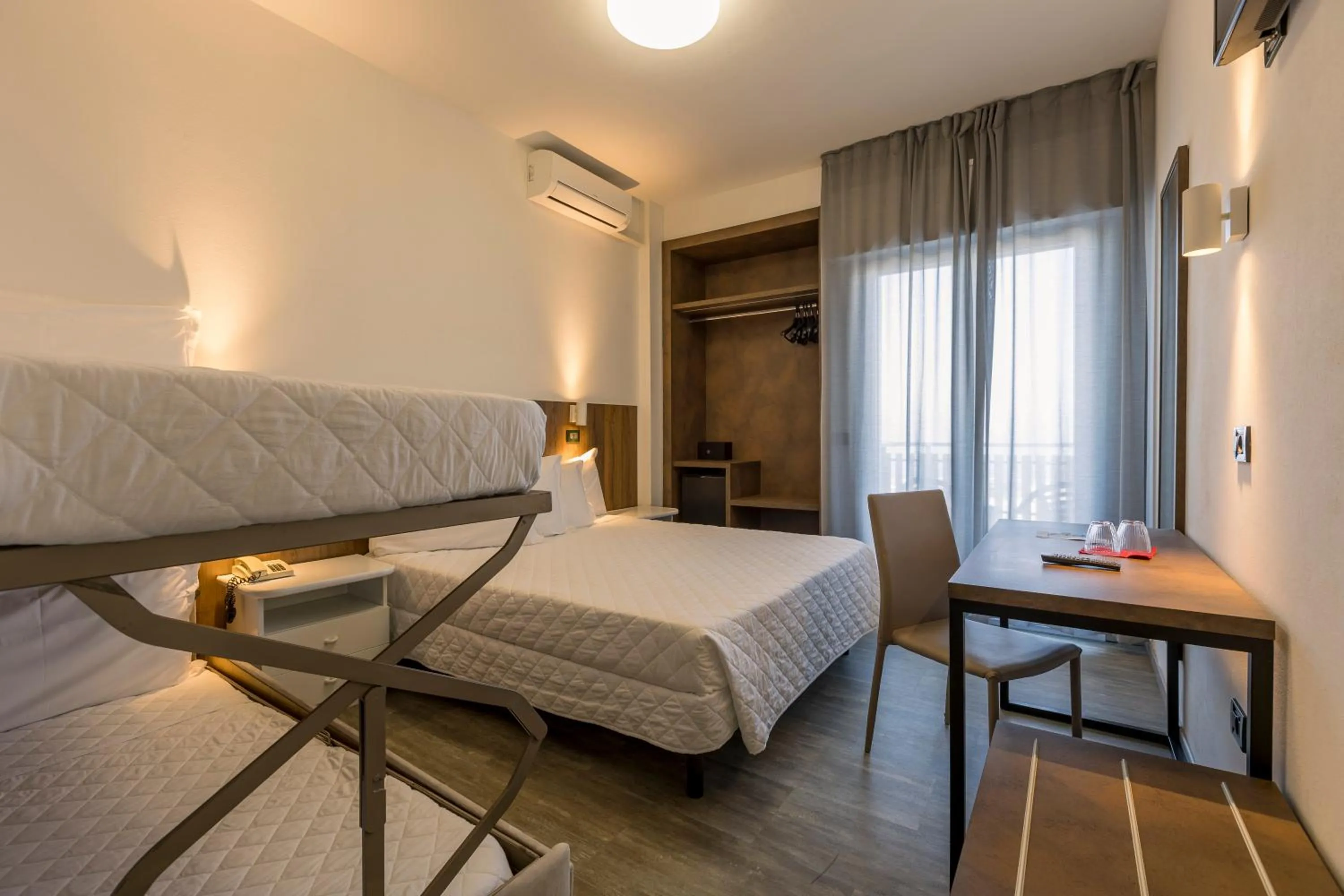 Photo of the whole room in Hotel Centrale