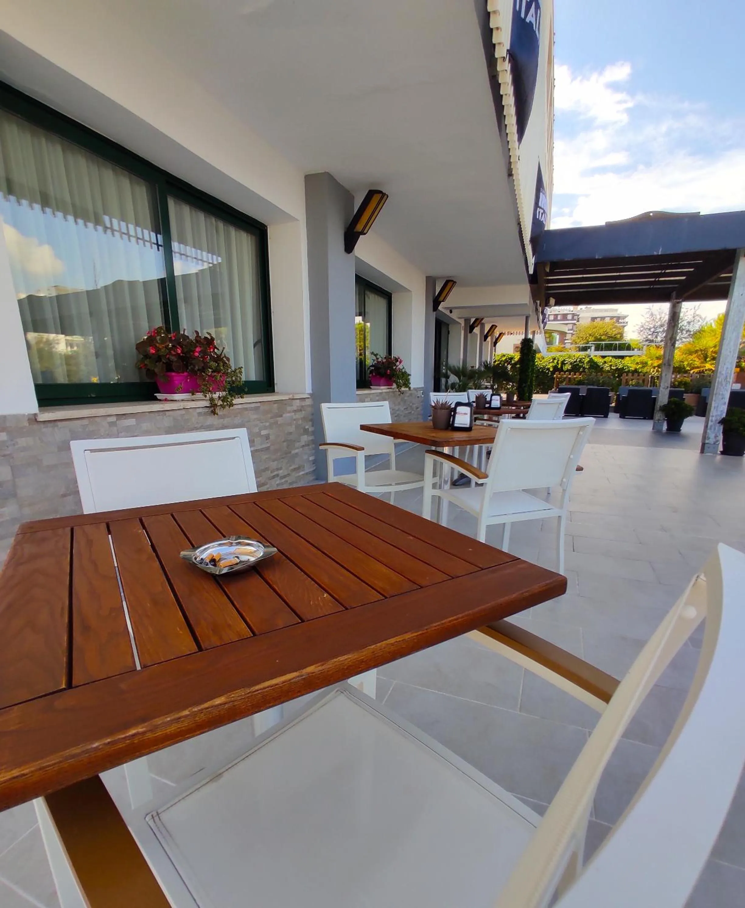 Patio in Hotel Centrale