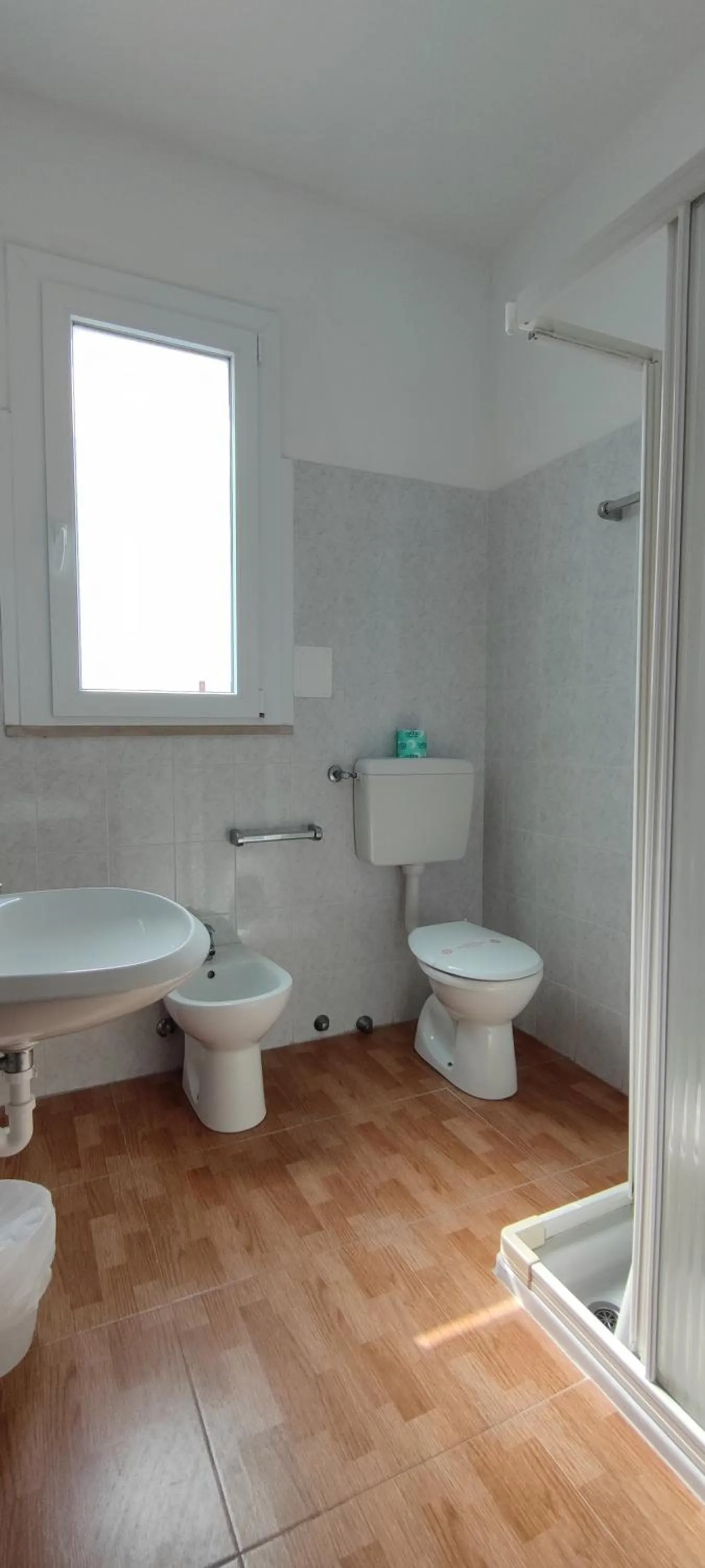 Shower in Hotel Centrale