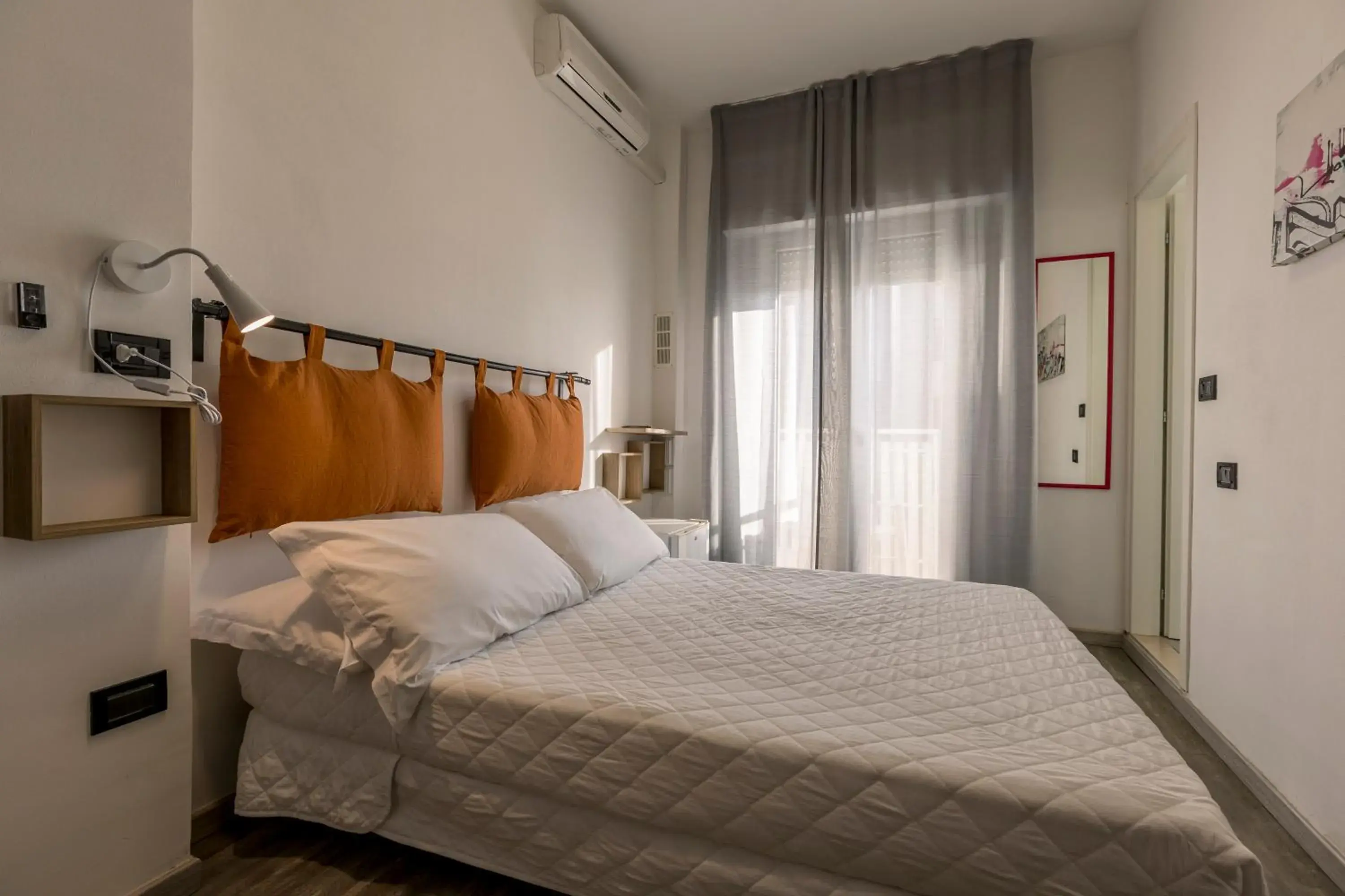 Single Room with Garden View in Hotel Centrale Single Room with Garden View in Hotel Centrale