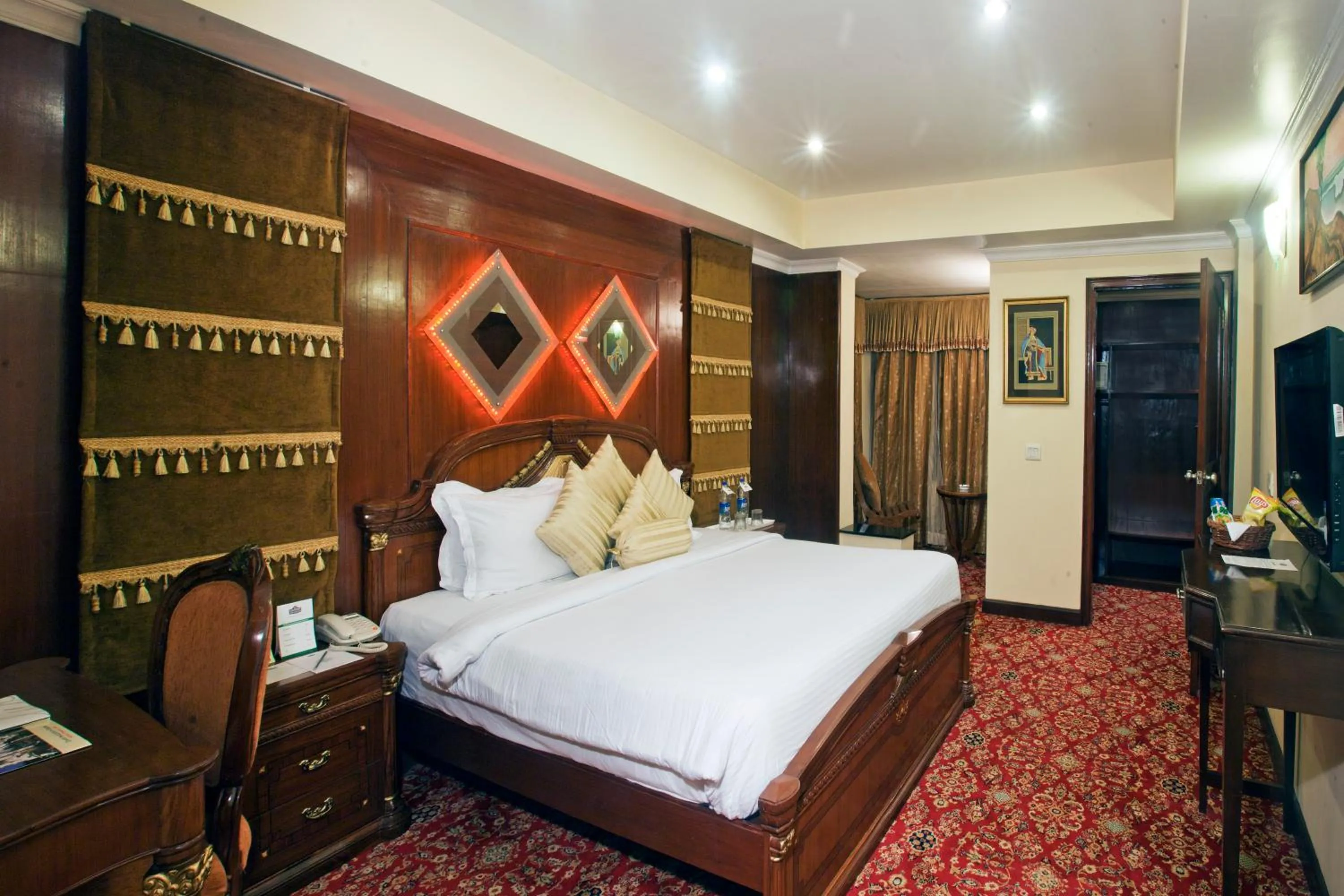 Bed in Regenta Orko's Haridwar, Motichur , 10 min from Har ki Pauri