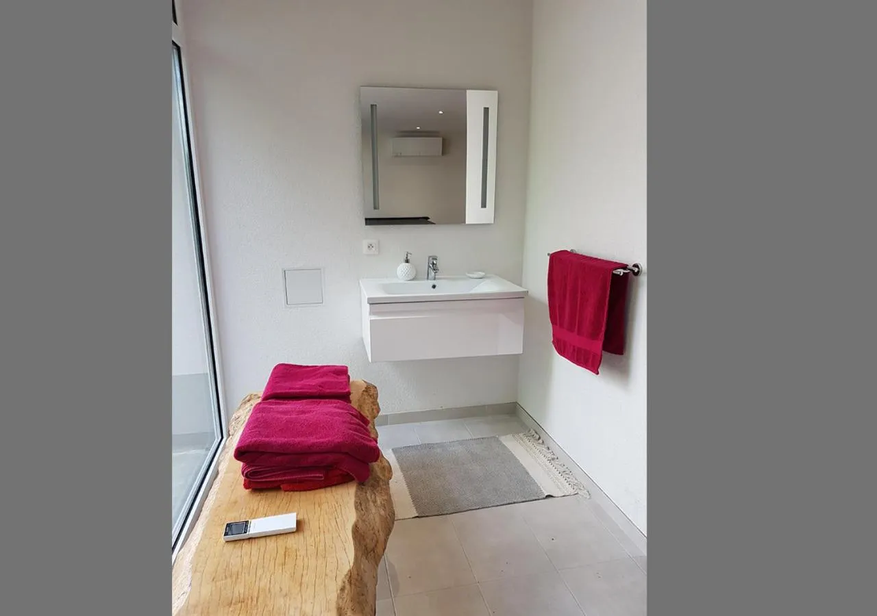 Hot Tub in La Roseraie