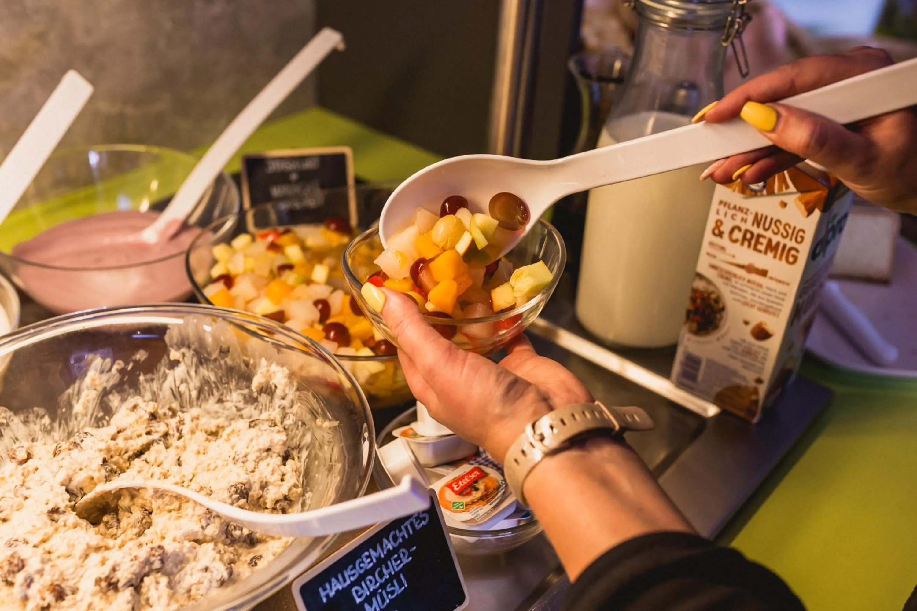 Restaurant/places to eat in SleepySleepy Hotel Dillingen