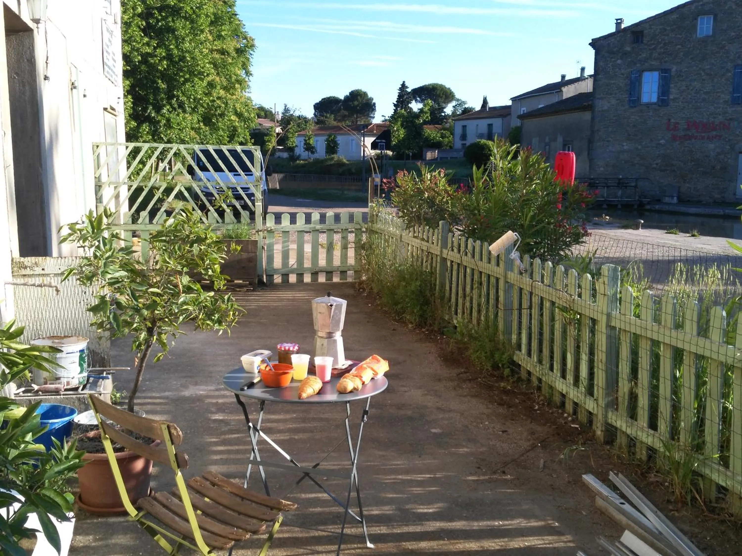 Balcony/Terrace in La maison de l'écluse