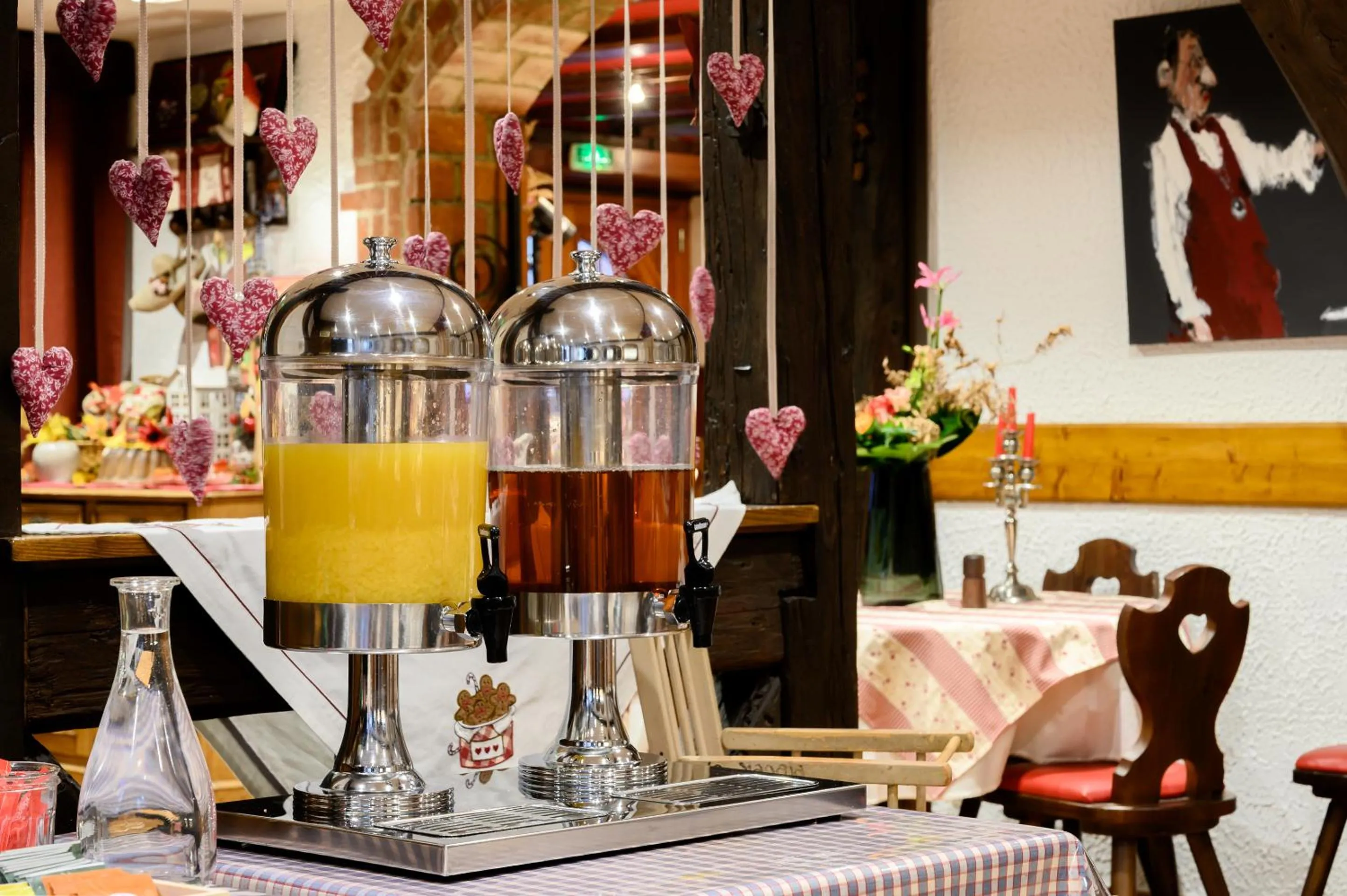 Breakfast in Hôtel le Saint Nicolas