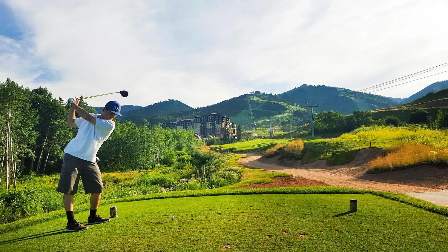 Golfcourse in Superior Ski In Ski out, Top floor Penthouse, Pool, Hot Tubs Conde Nast Forbes Award Winner B508