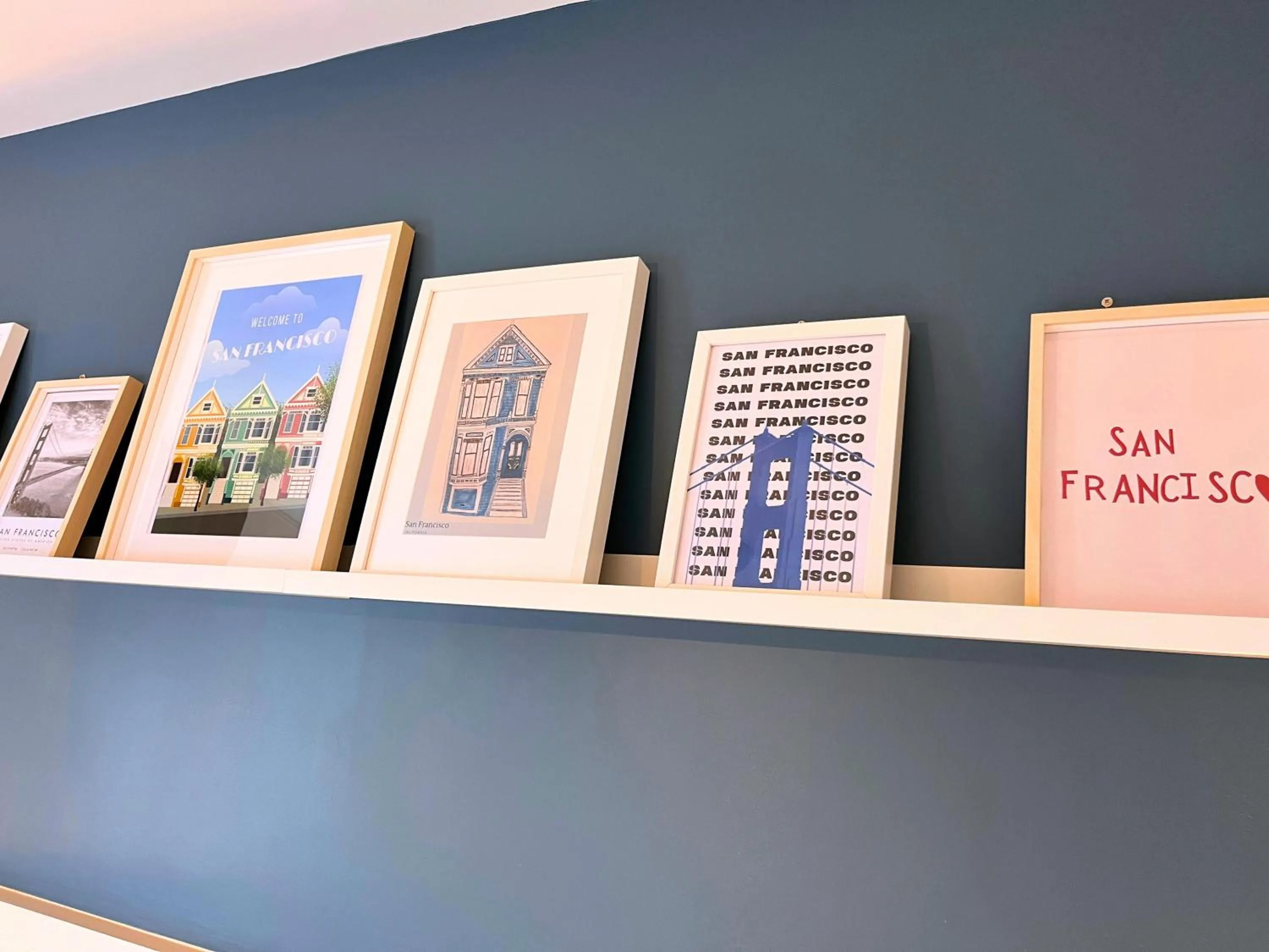 Decorative detail in Hôtel Restaurant La Maison