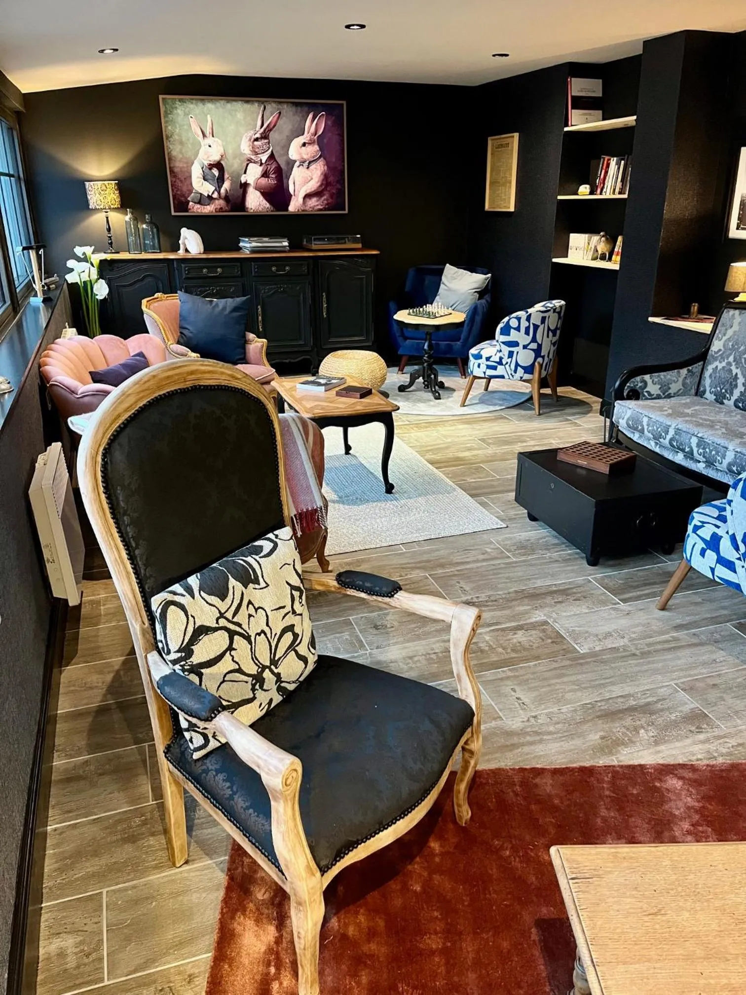 Lounge or bar in Hôtel Restaurant La Maison