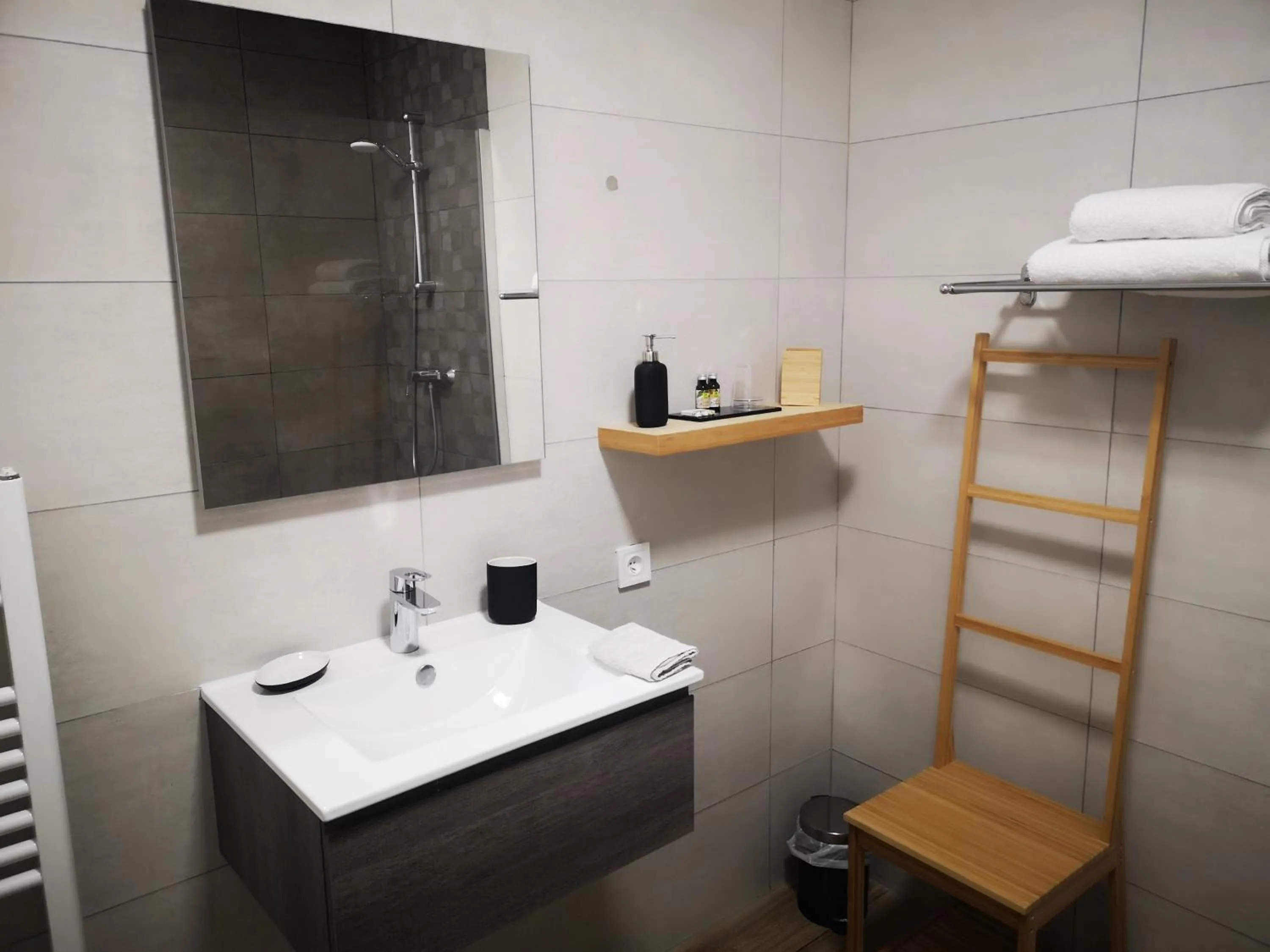 LOGIS-Hôtel-Restaurant La Gentilhommière