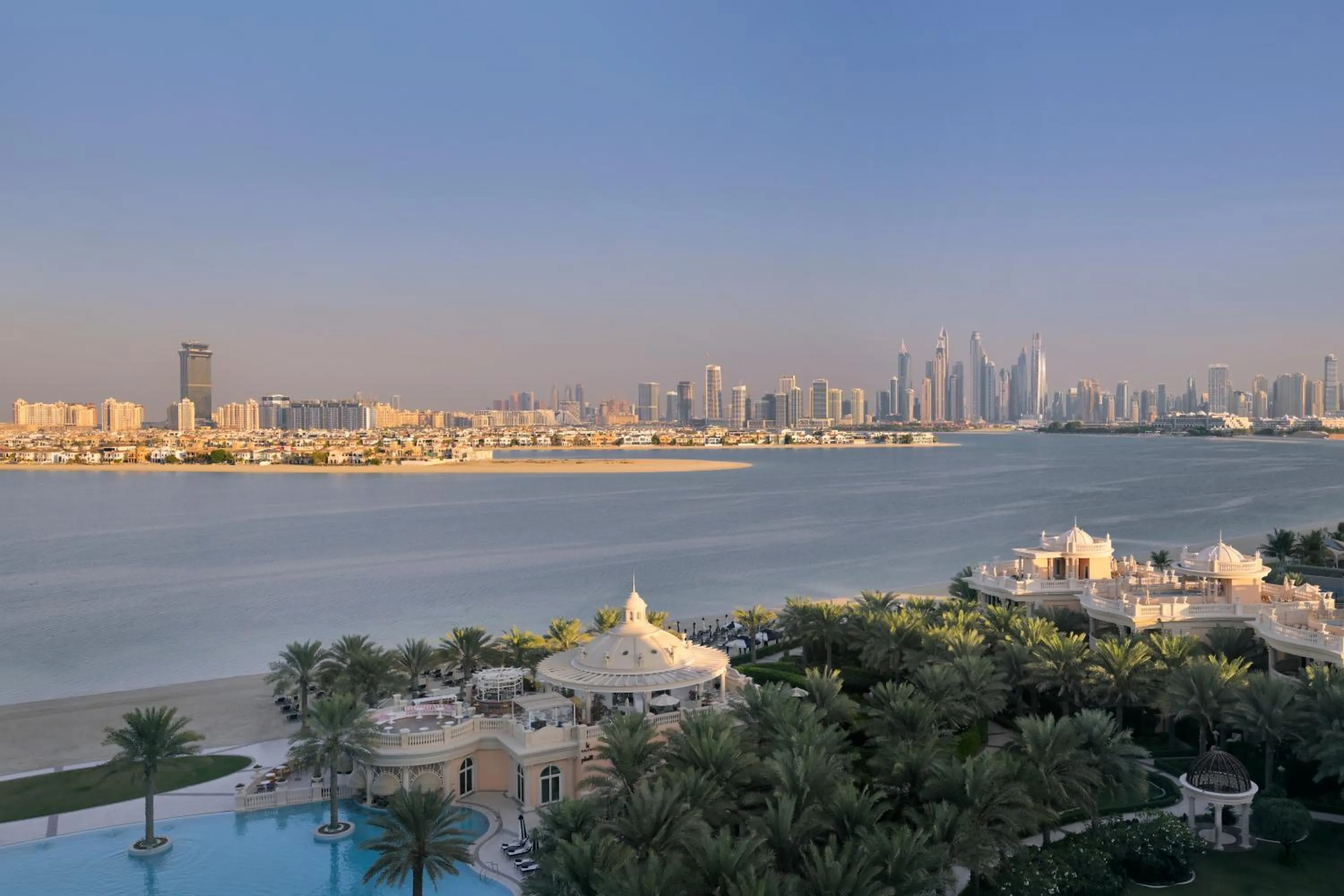 City view in Raffles The Palm