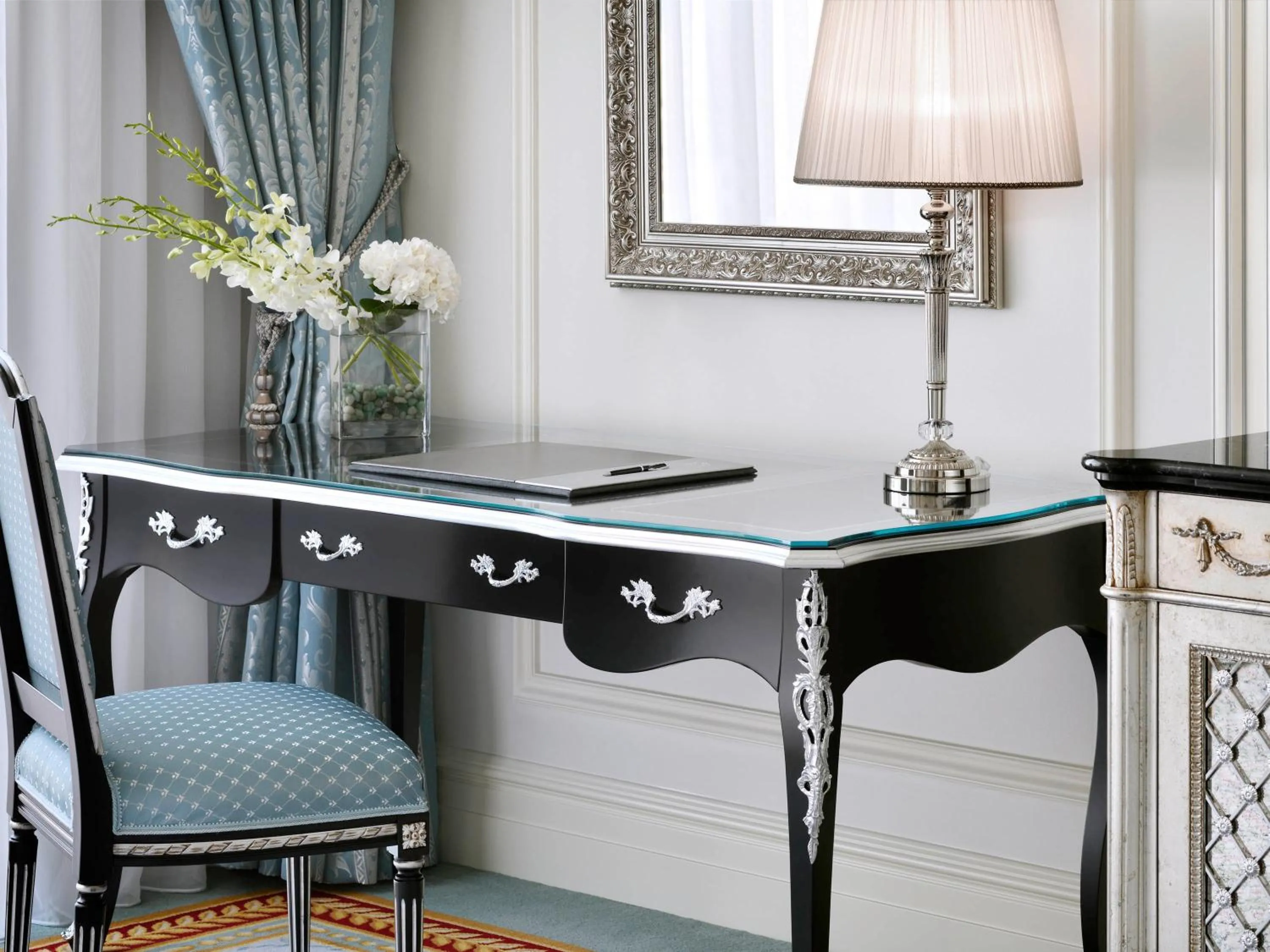 Other in Raffles The Palm