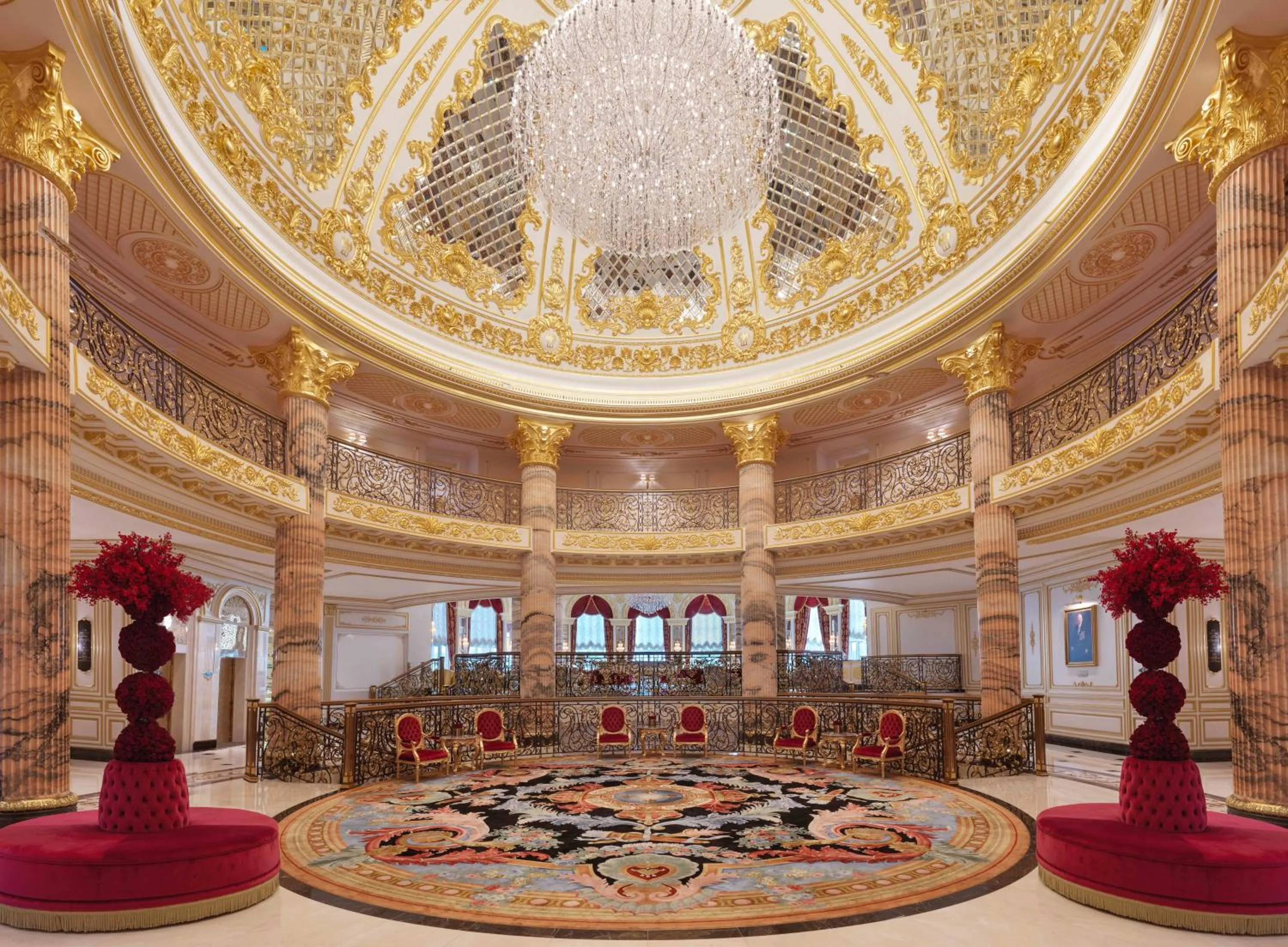 Lobby or reception in Raffles The Palm