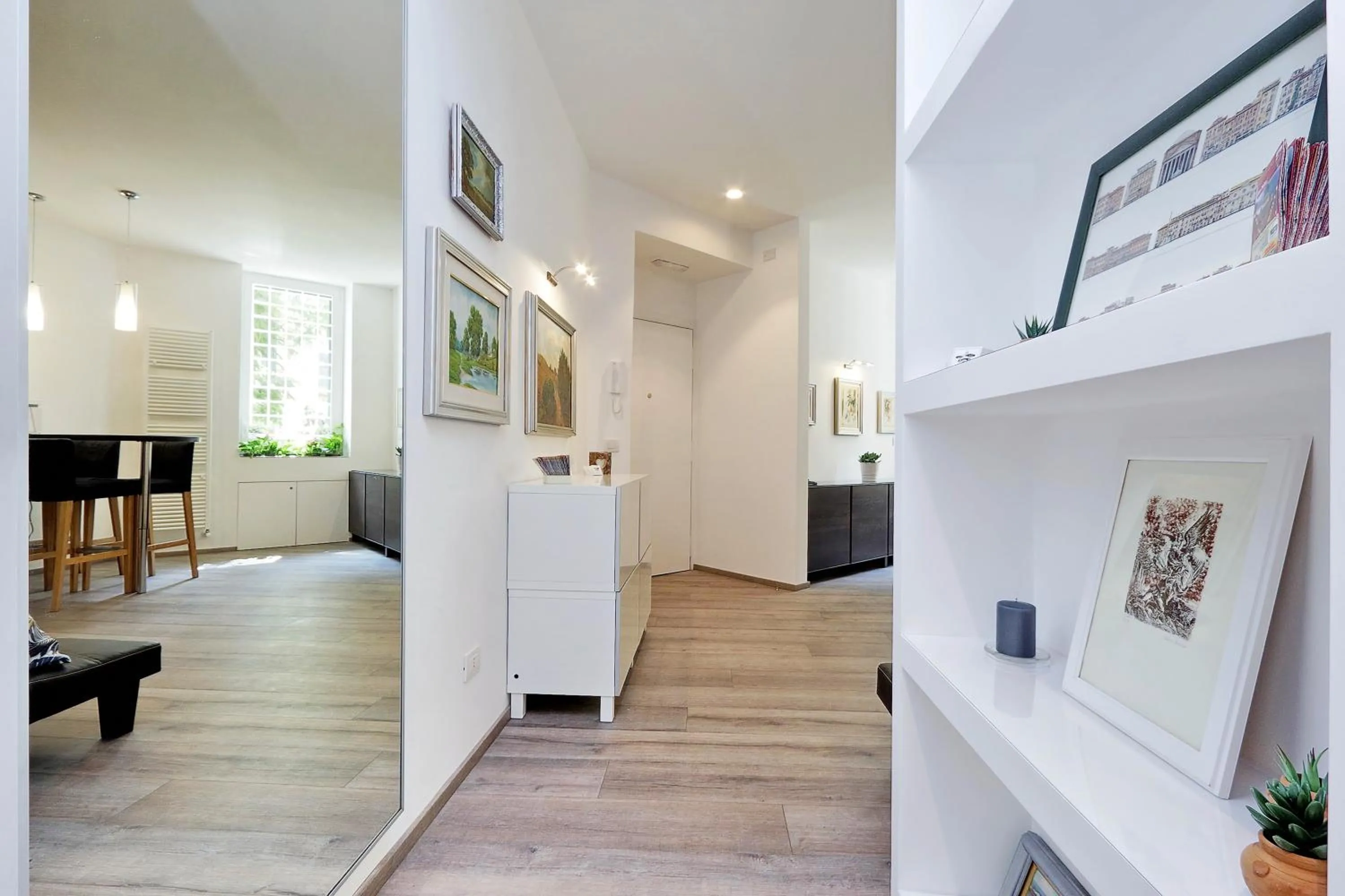 Communal lounge/ TV room in Victory Rooms