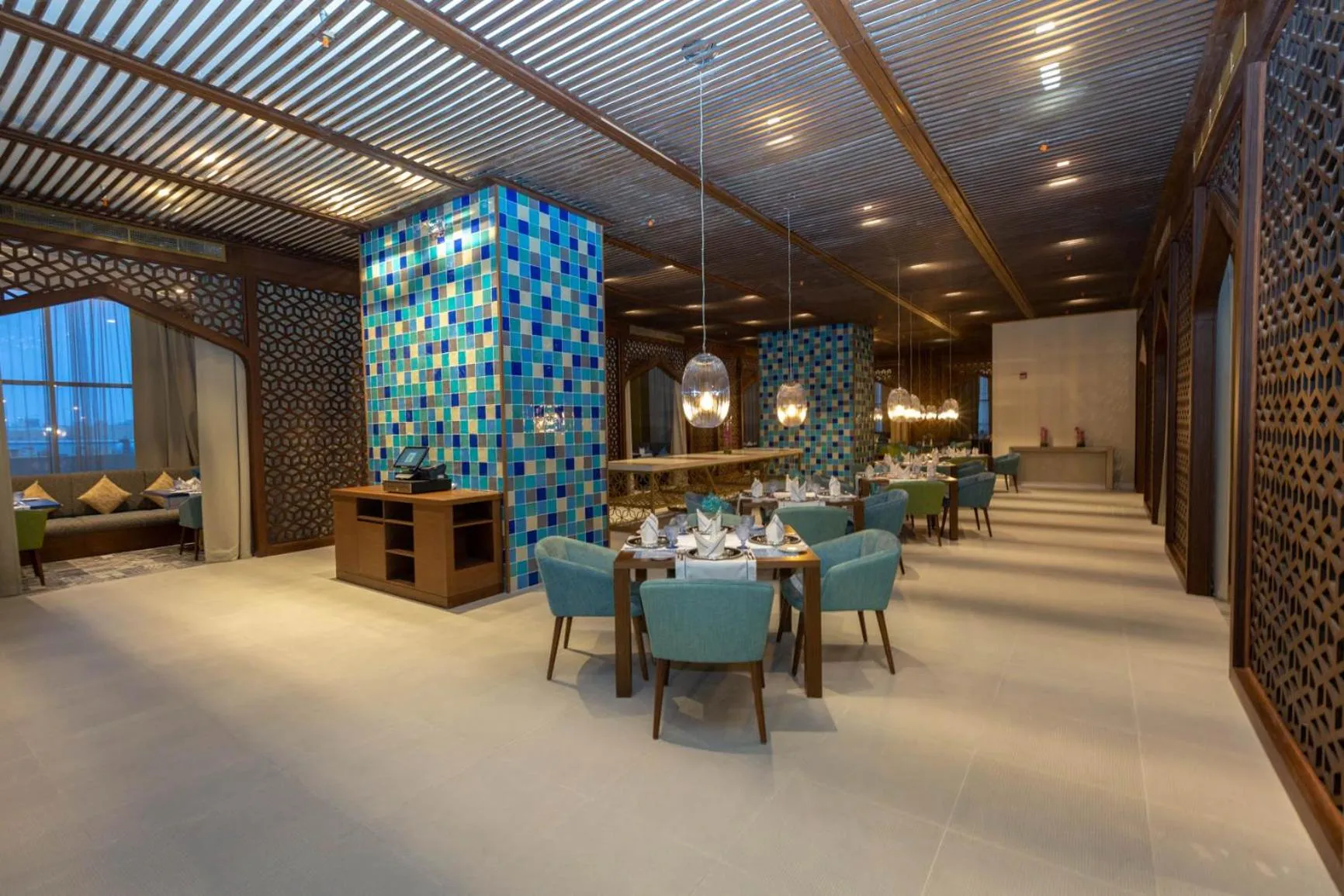 Restaurant/places to eat in Shaza Riyadh