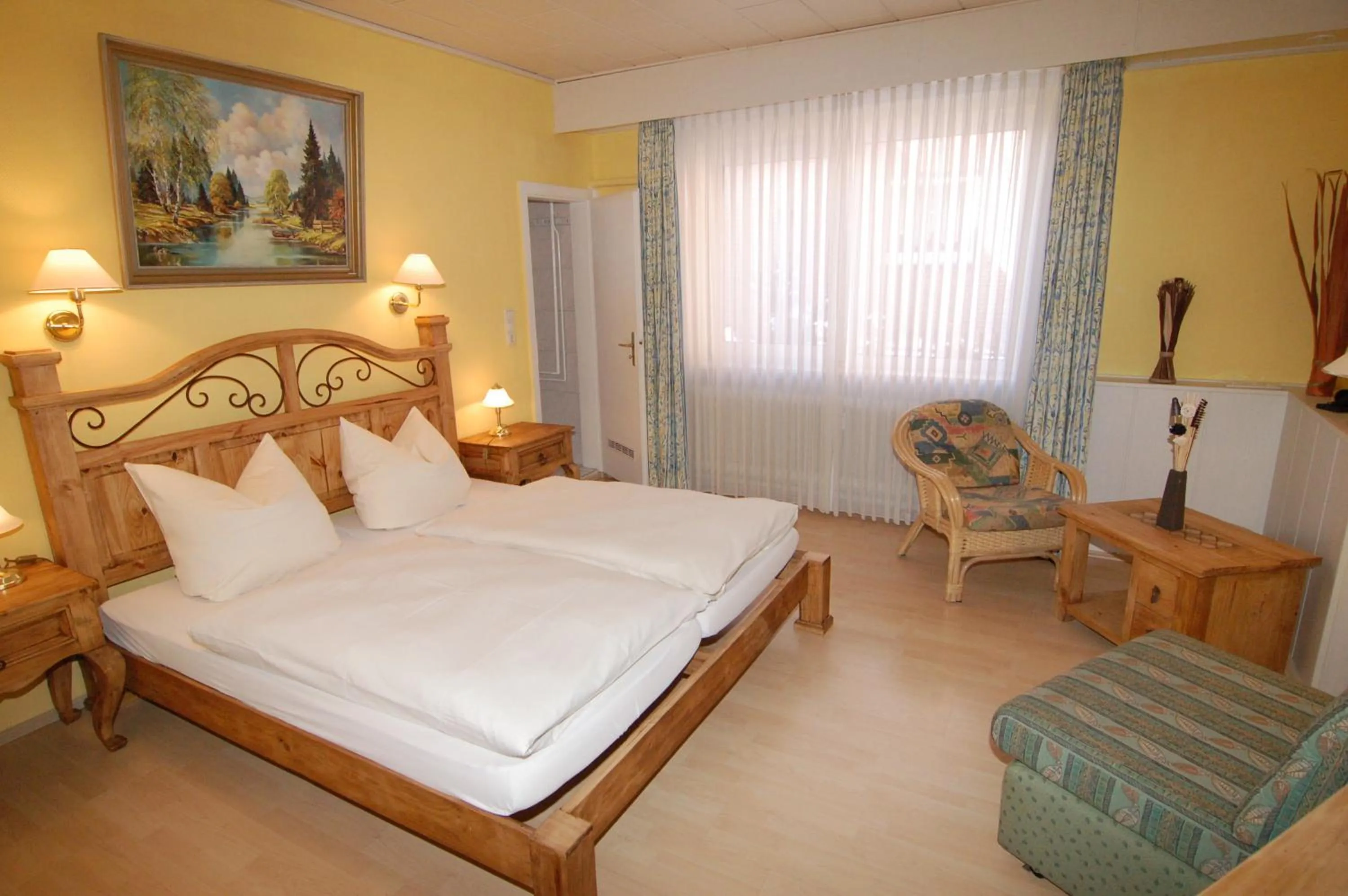 Day, Bed in Hotel Auf Dem Langenhof Wunstorf