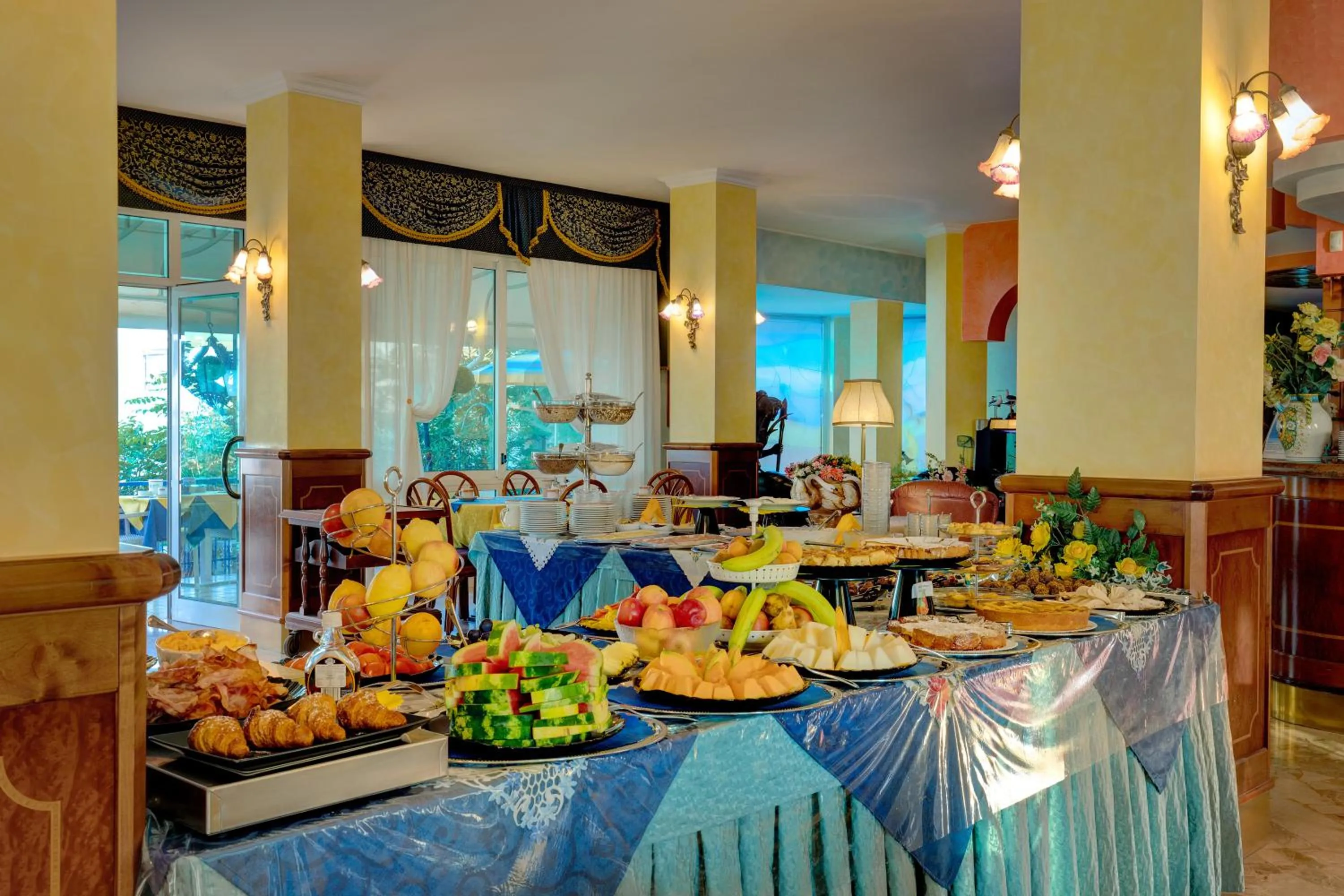 Food in Hotel Napoleon