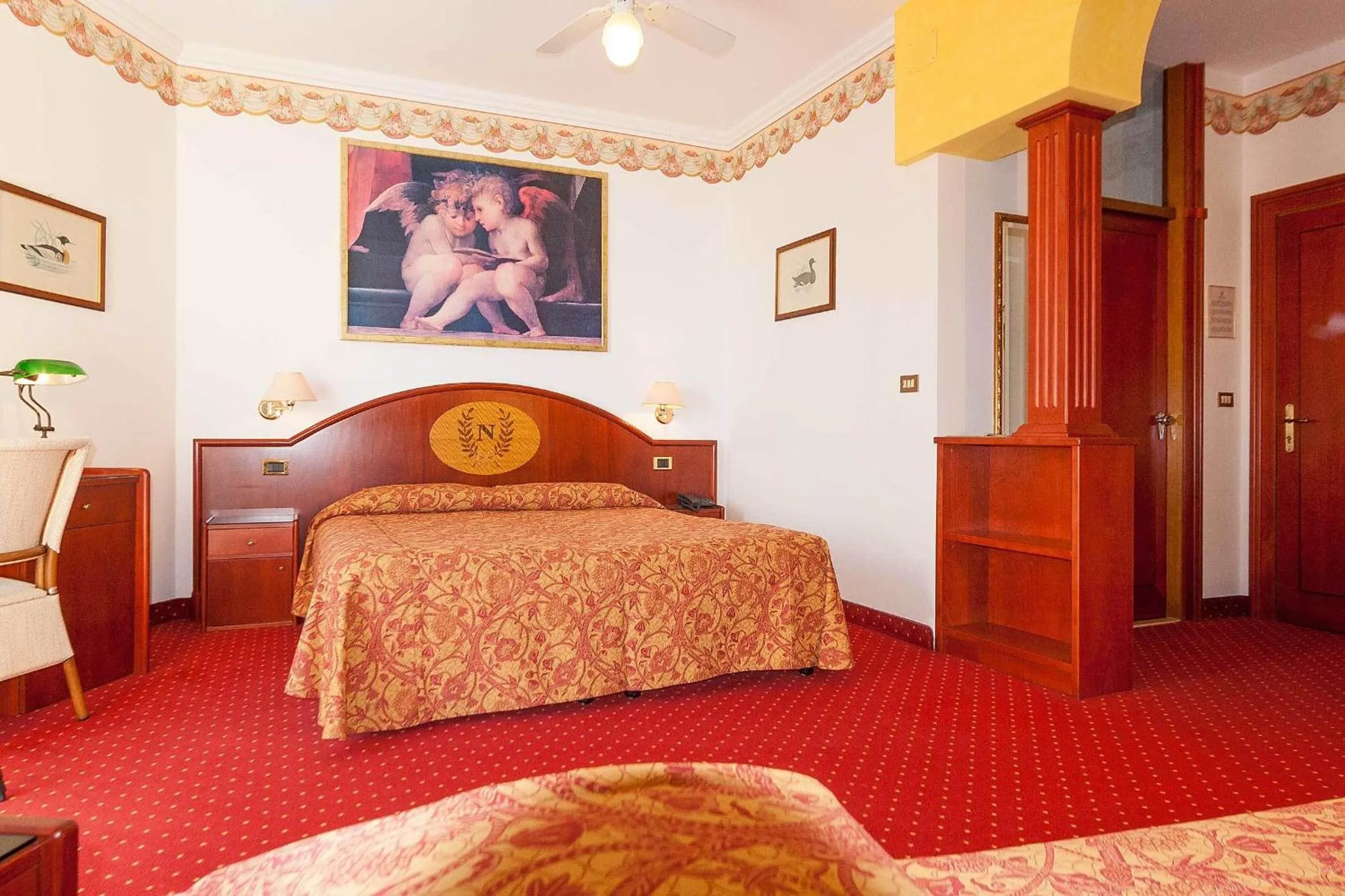 Photo of the whole room, Bed in Hotel Napoleon