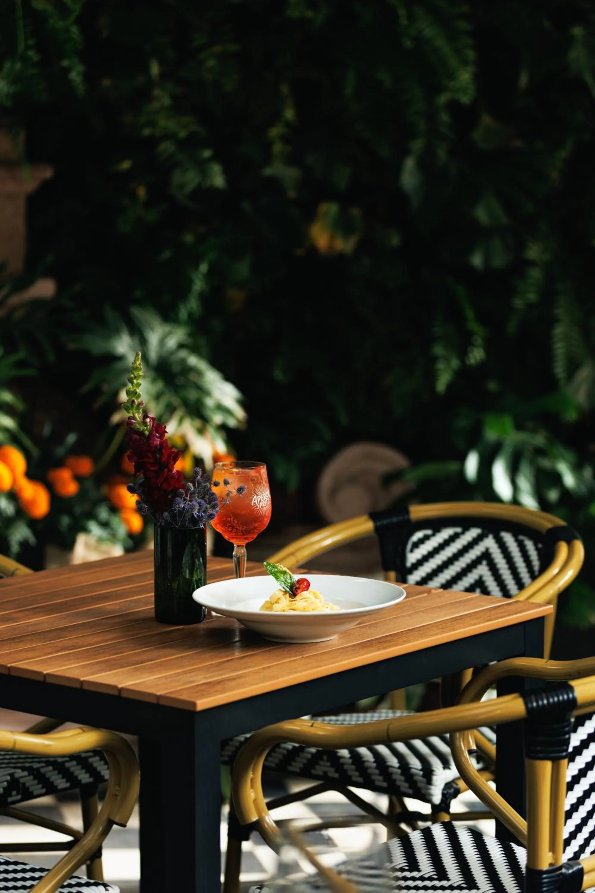 Food in Orchid House Mexico City