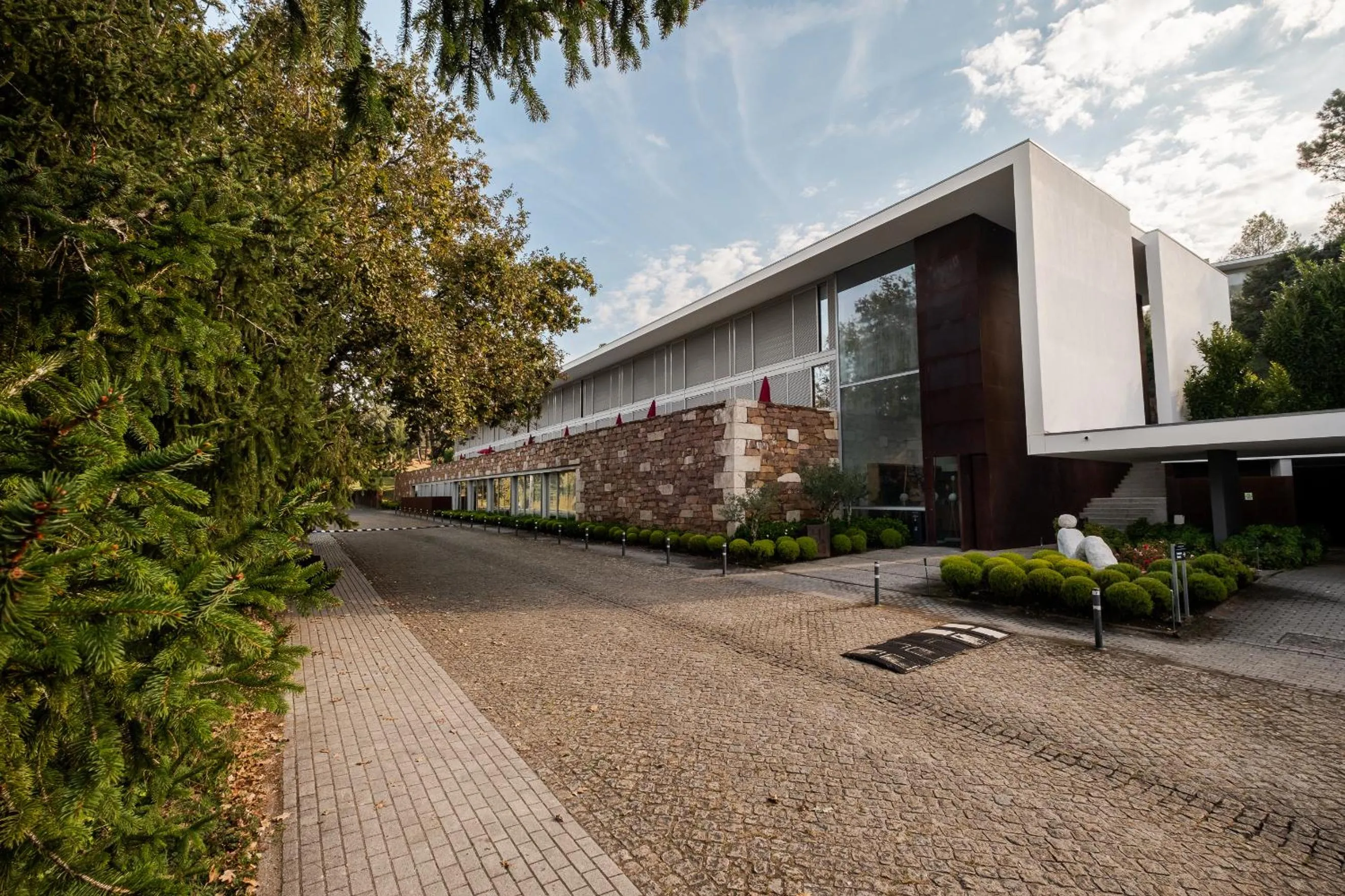 Facade/entrance in Axis Ponte de Lima Golf Resort Hotel