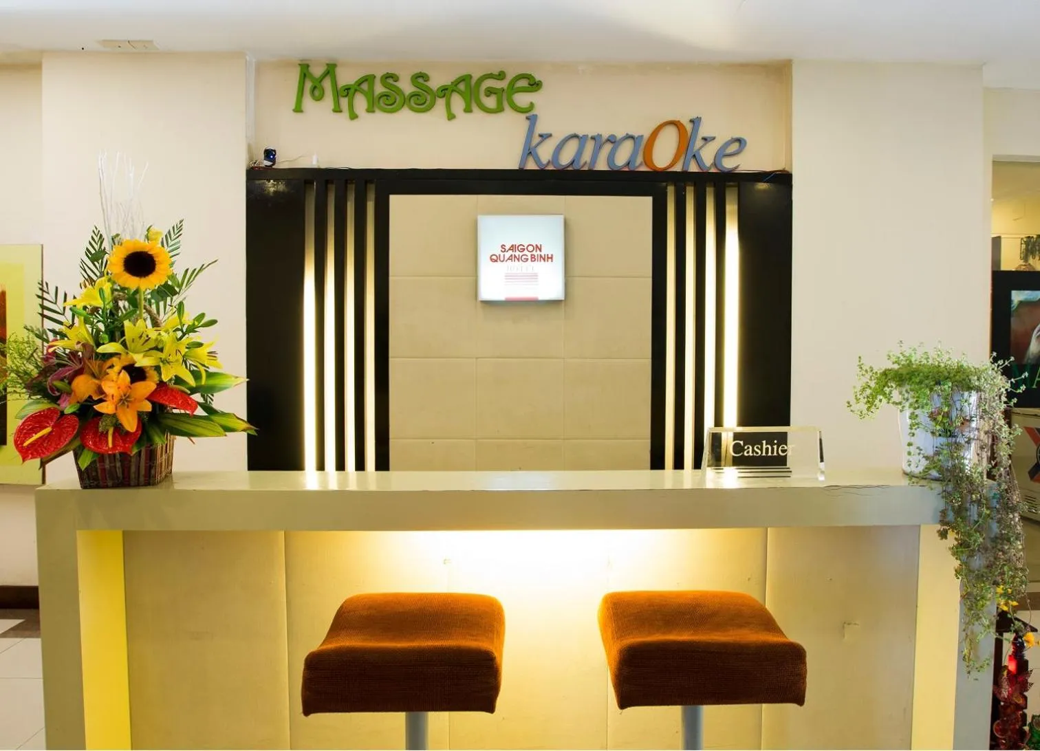 Karaoke in Sai Gon Quang Binh Hotel