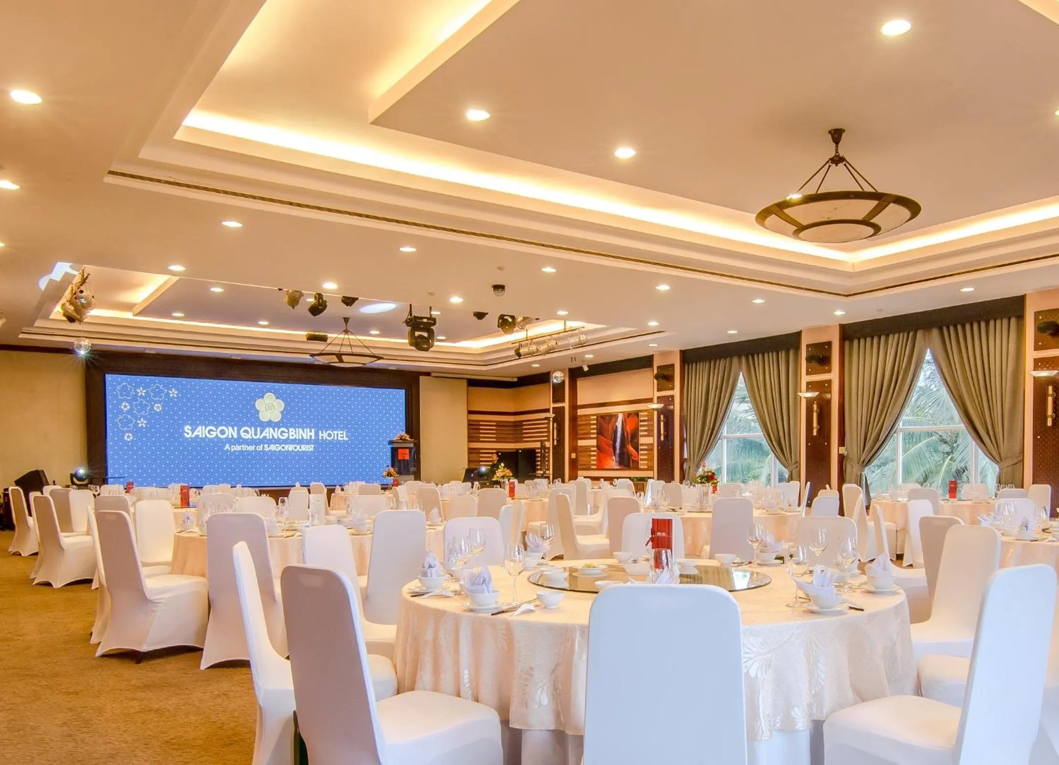 Banquet/Function facilities in Sai Gon Quang Binh Hotel