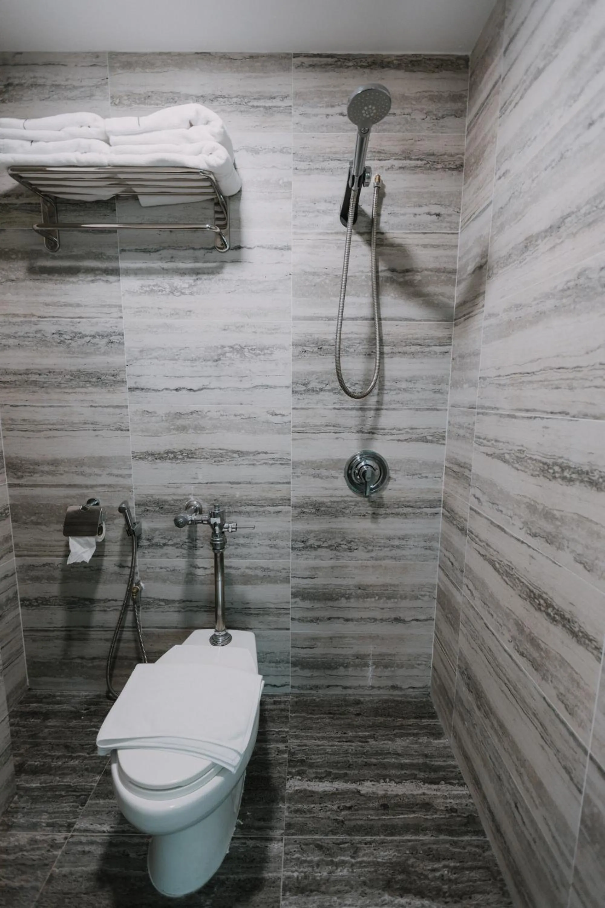 Bathroom in Butternut Tree Hotel