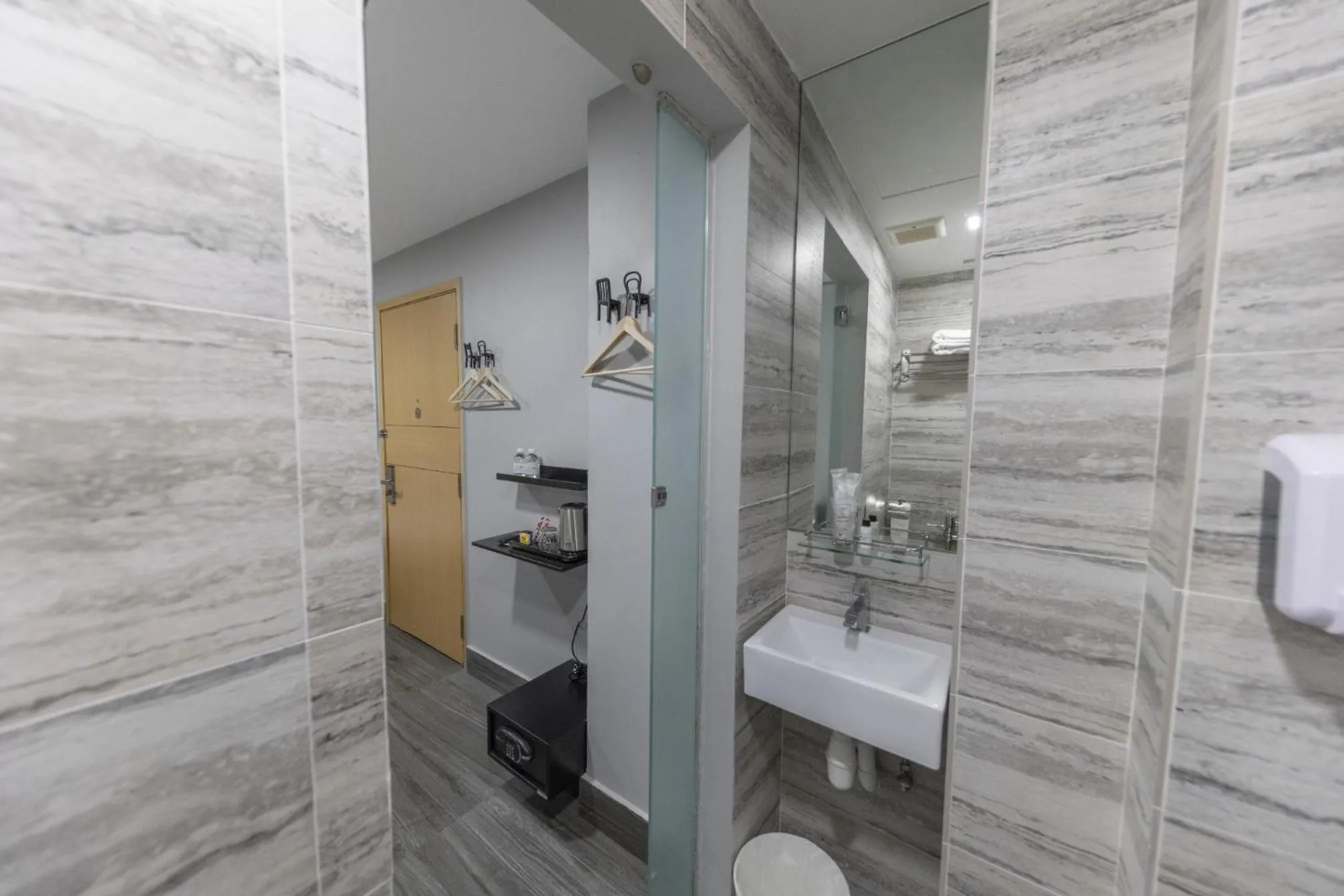 Bathroom in Butternut Tree Hotel