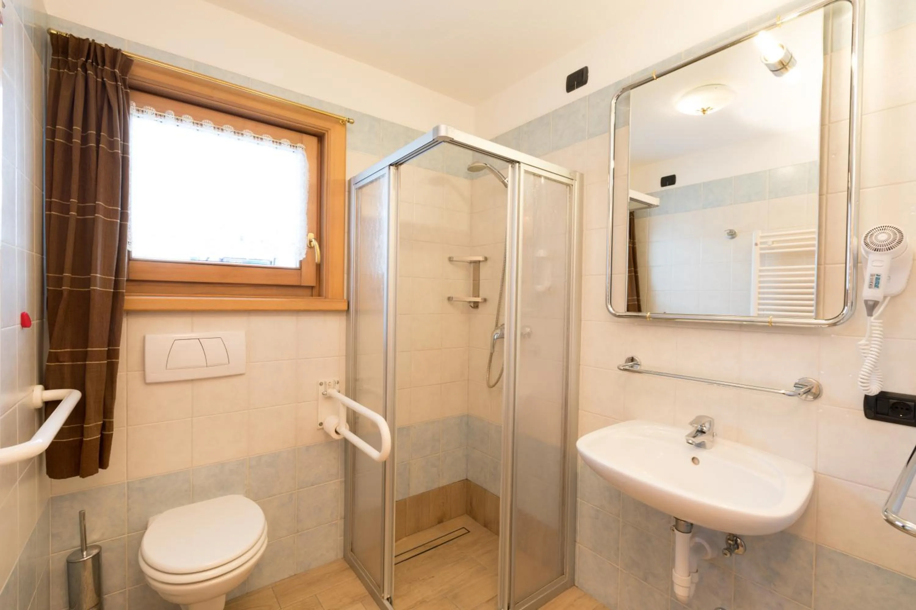 Bathroom in Hotel Champagne