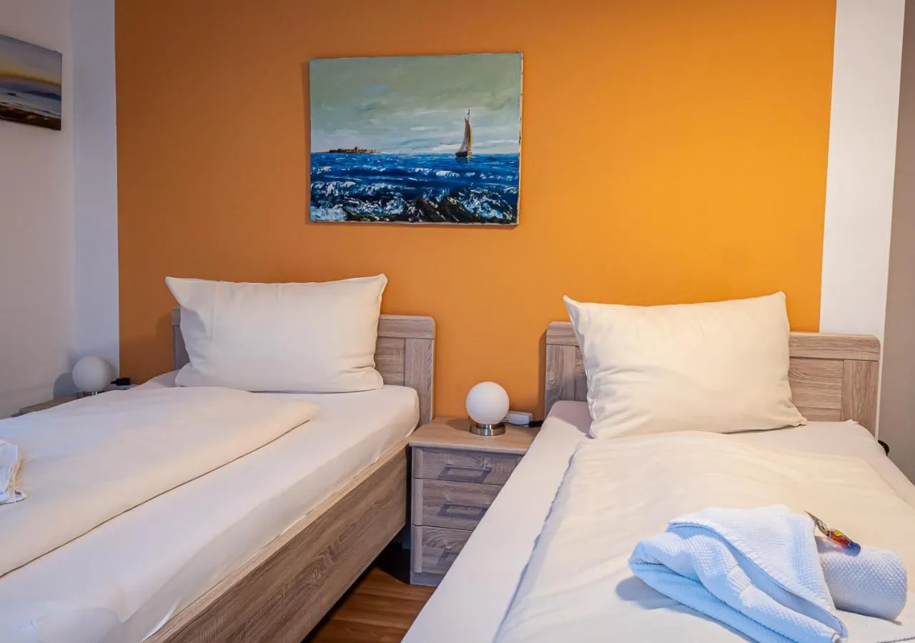 Bed in Hotel Bouzid - Laatzen