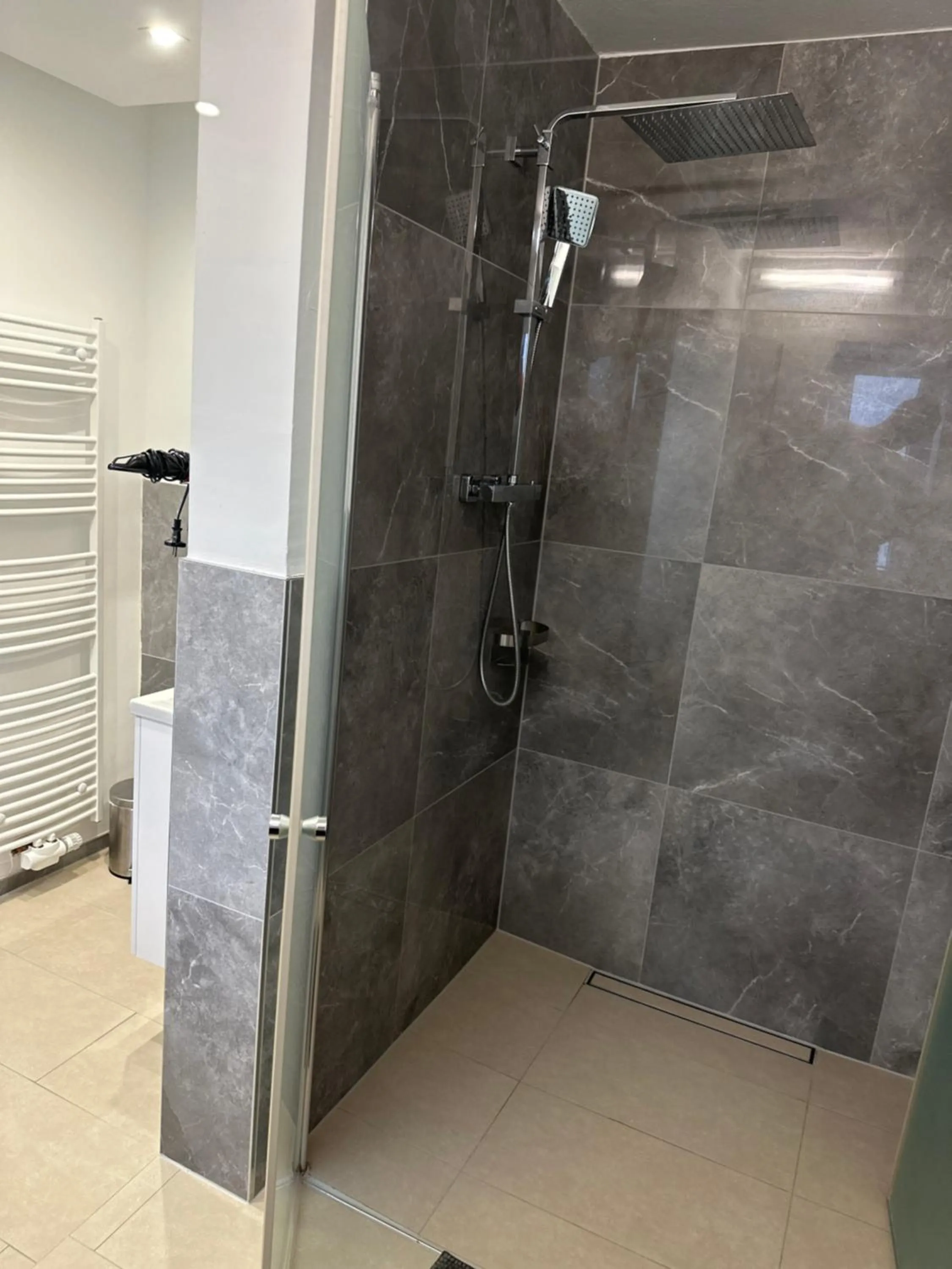 Hotel Bouzid - Laatzen