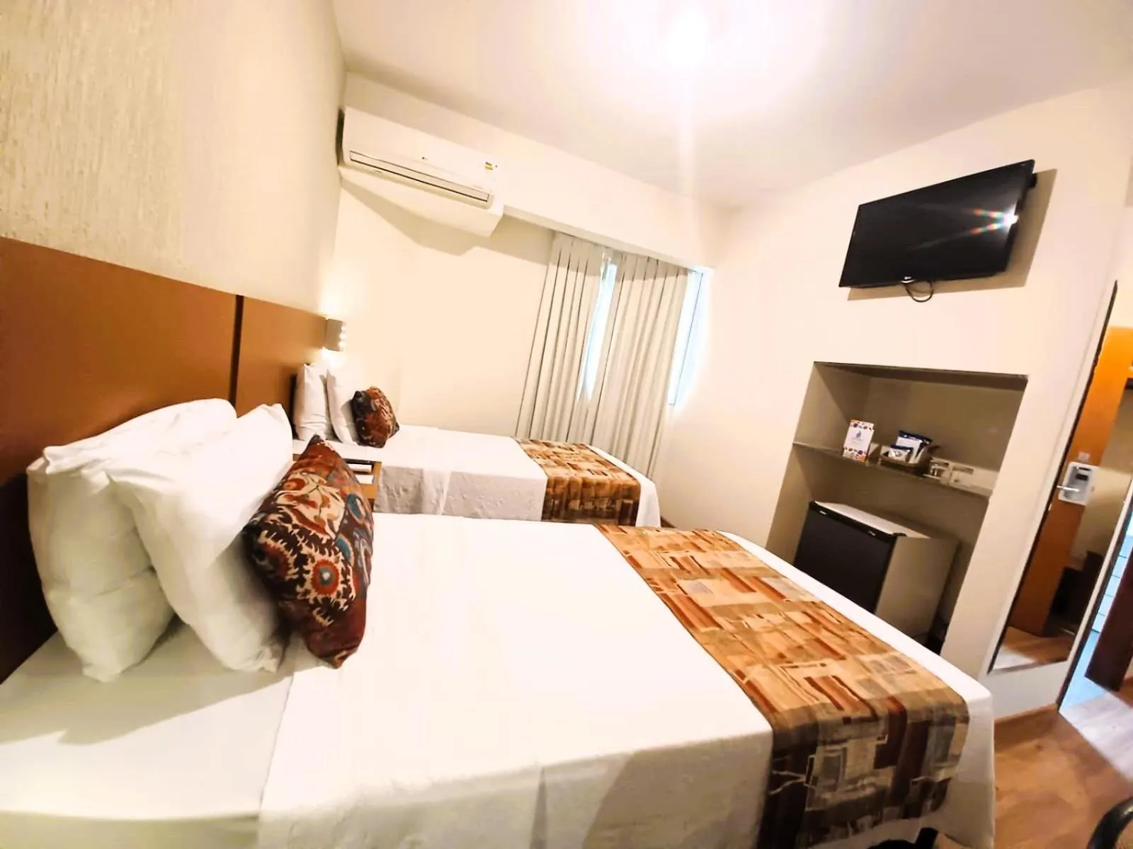 Bed in Hotel Riviera