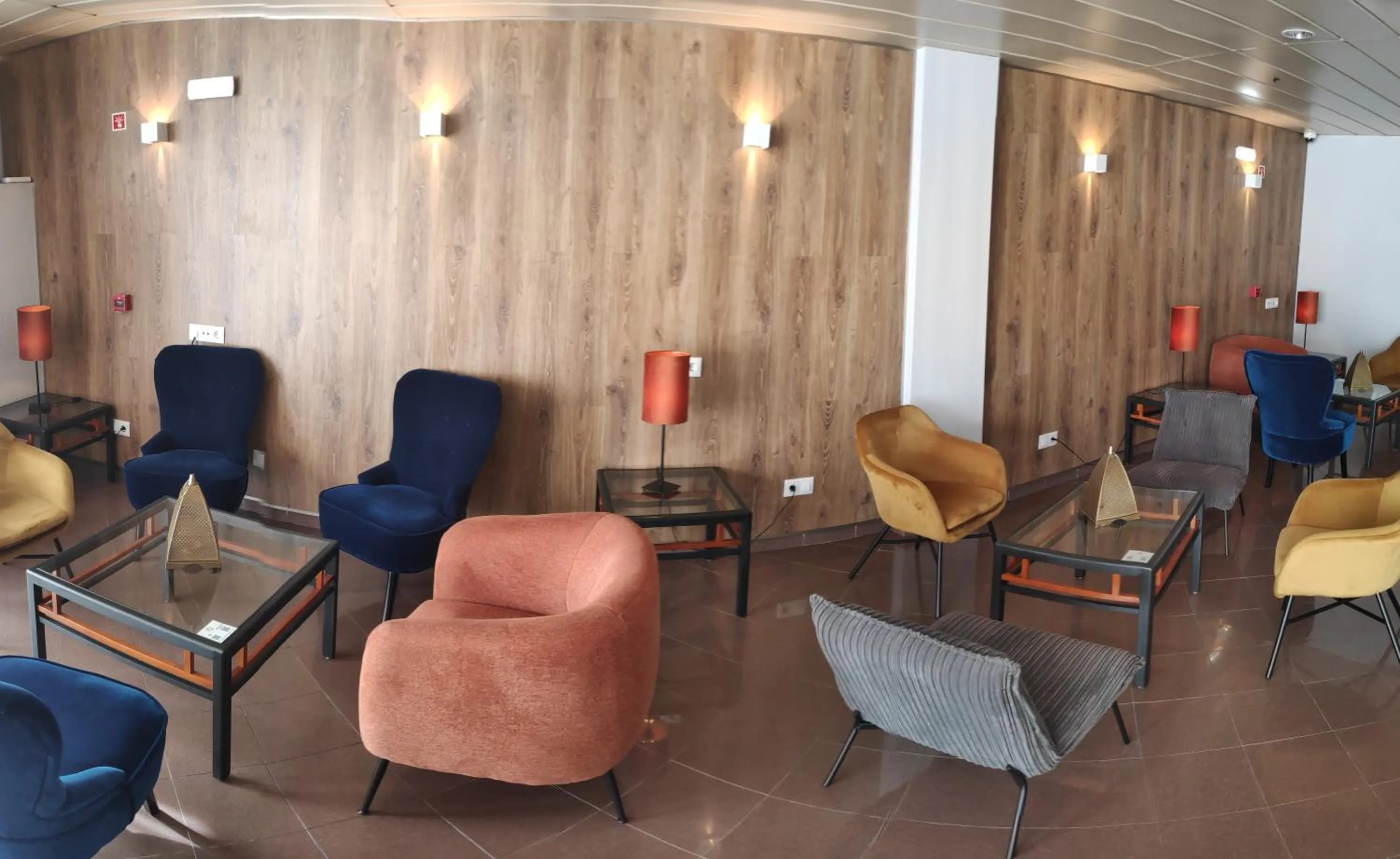 Lounge or bar in Hotel Alnacir