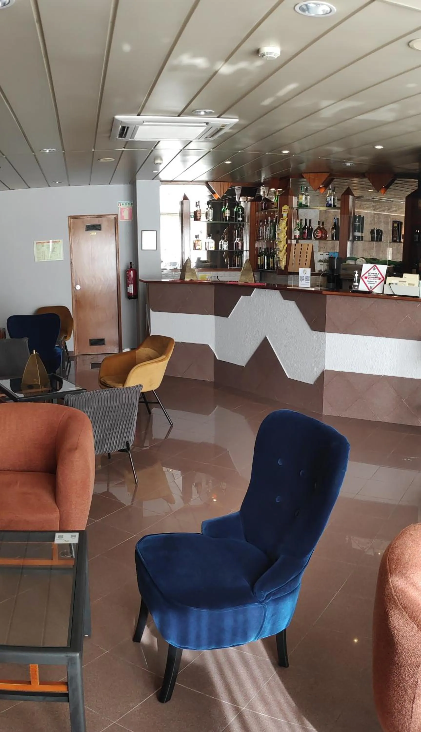 Lounge or bar in Hotel Alnacir