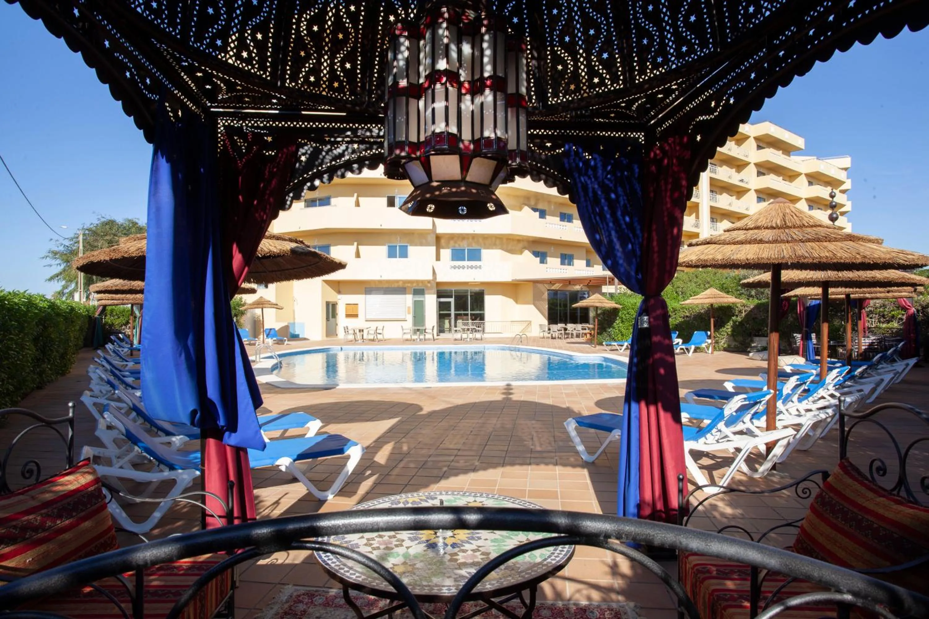 Swimming pool in TURIM Presidente Hotel