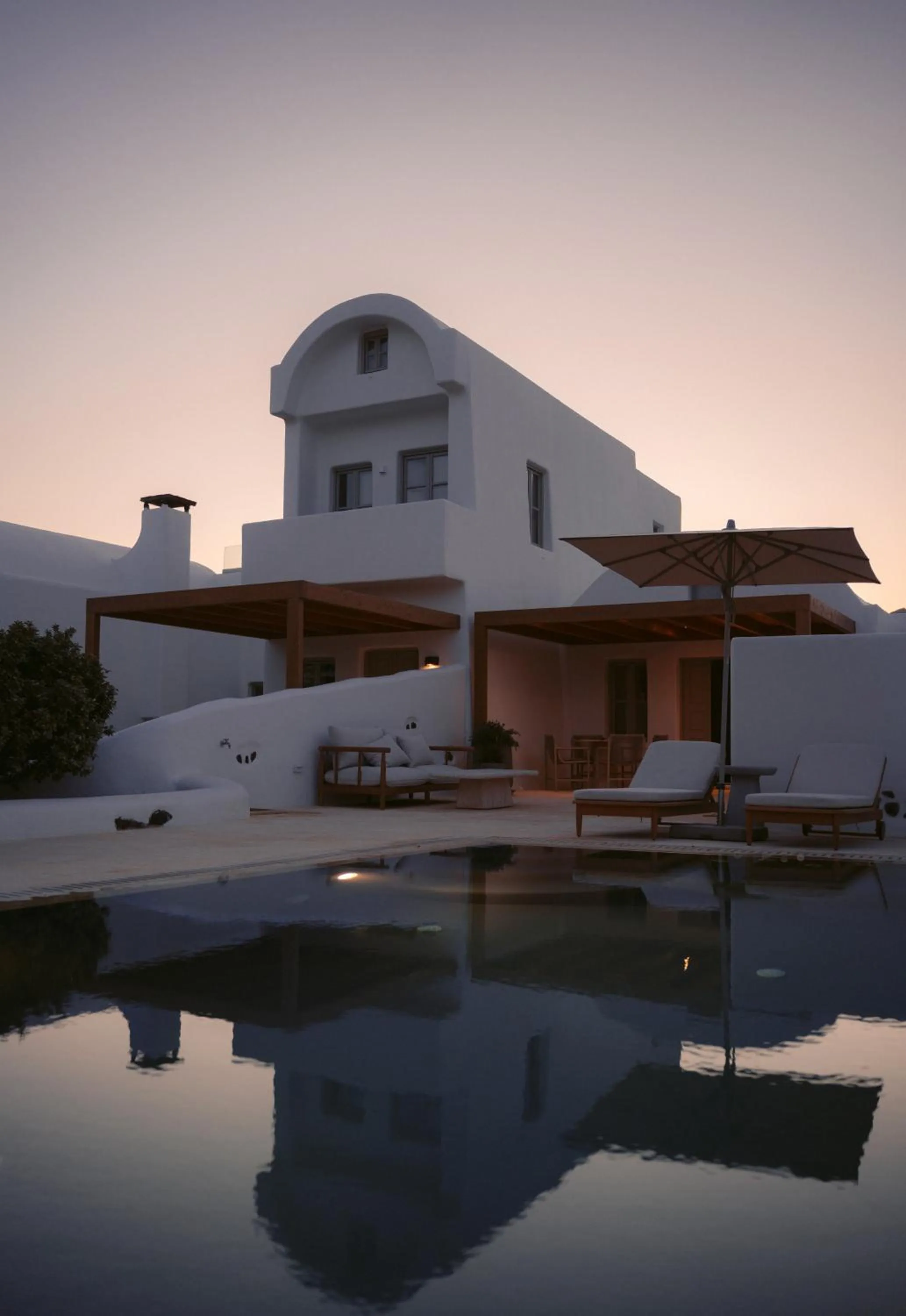 Swimming pool in Black Rose Beach Suites