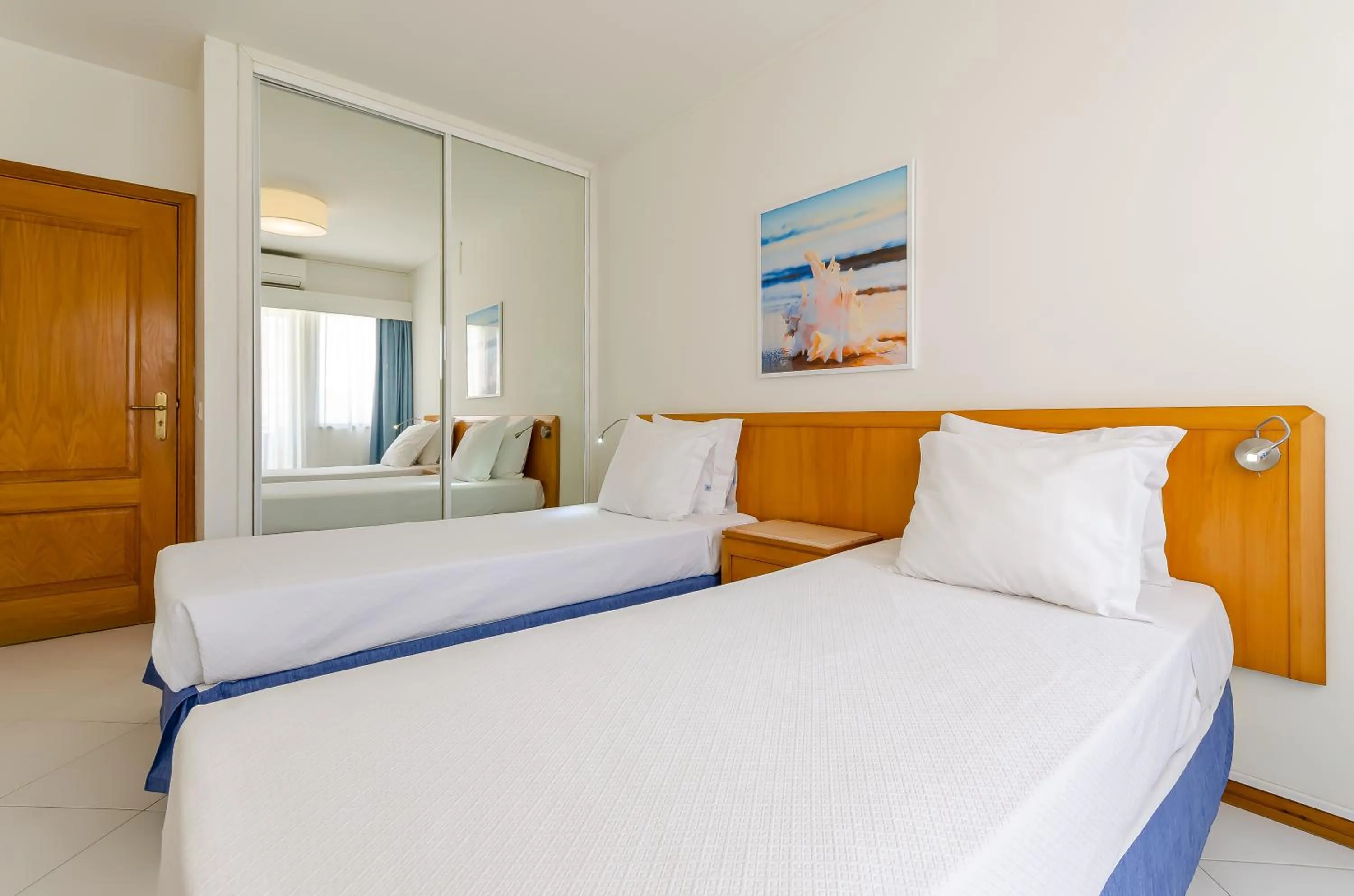 Bed in TURIM Algarve Mor Apartamentos Turísticos