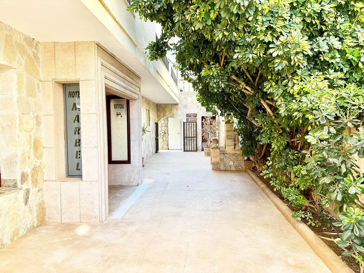 Facade/entrance in Hotel Marbel
