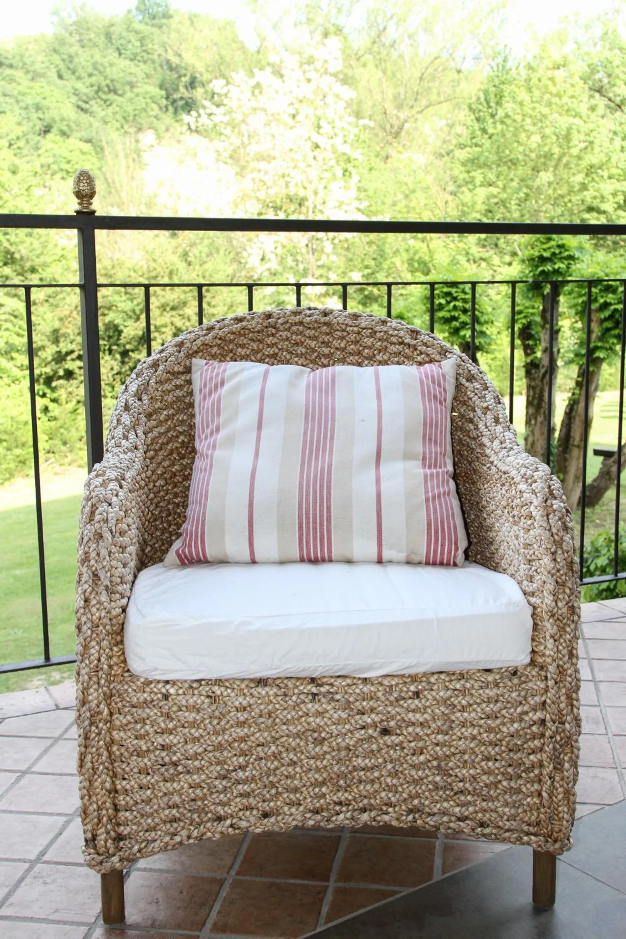 Patio in Art Hotel Pandos