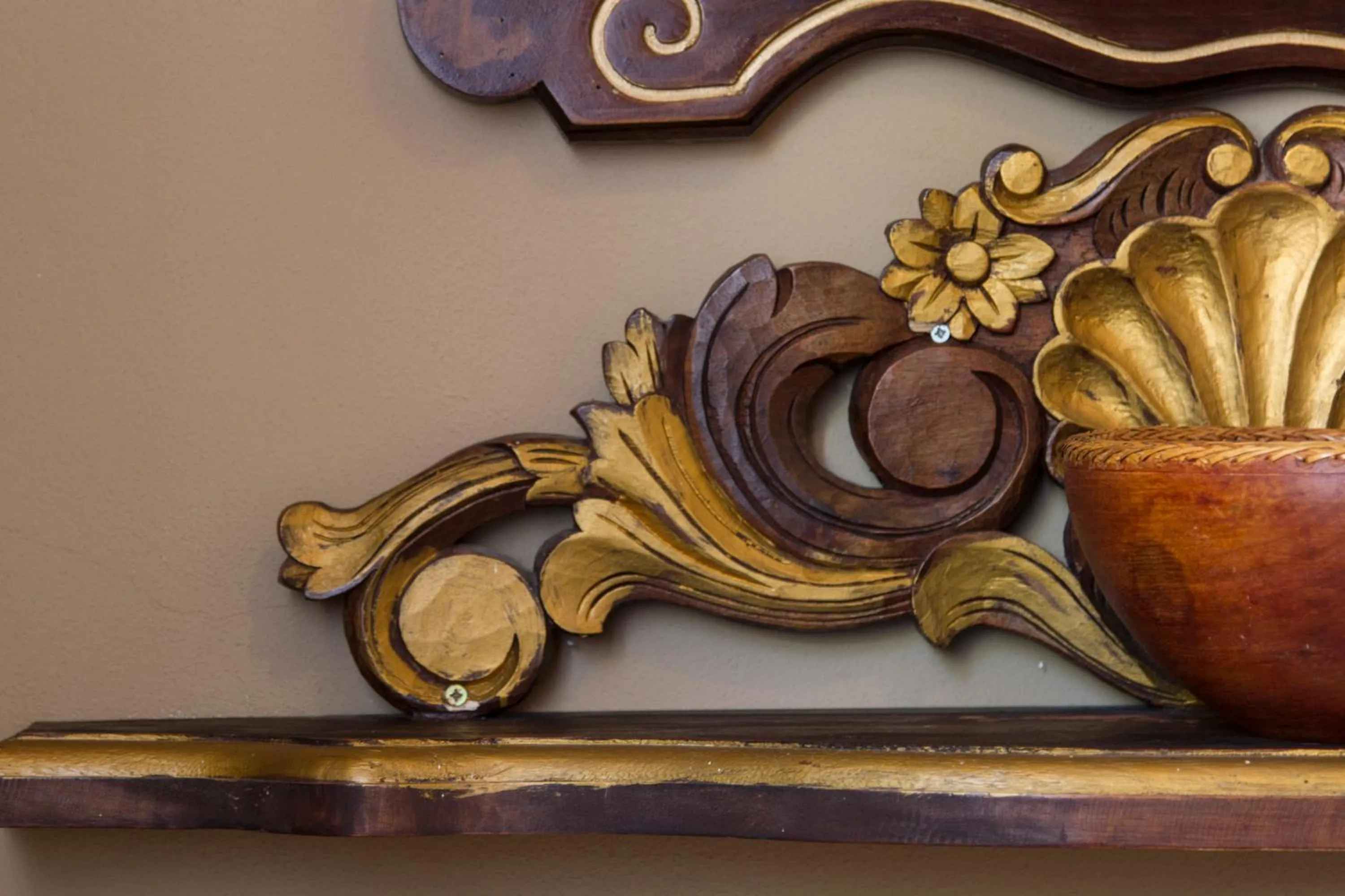 Decorative detail in Art Hotel Pandos