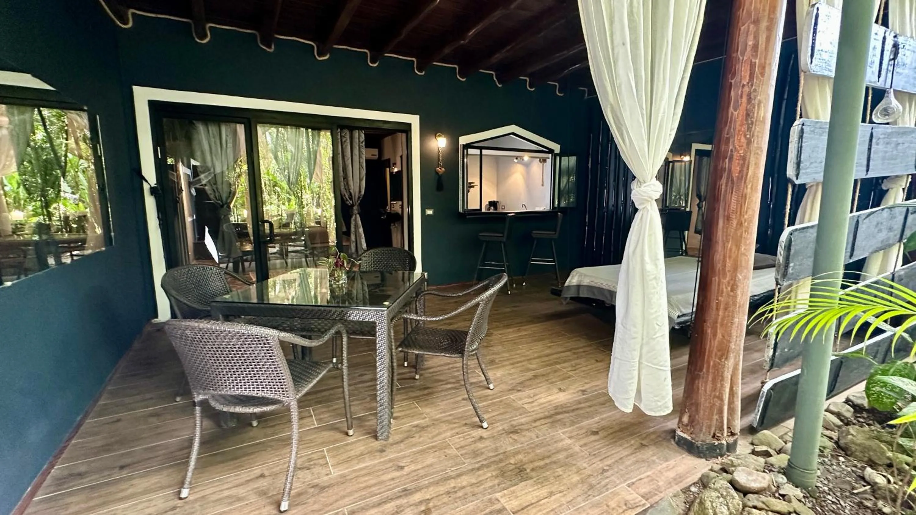 Balcony/Terrace in Canaima Chill House