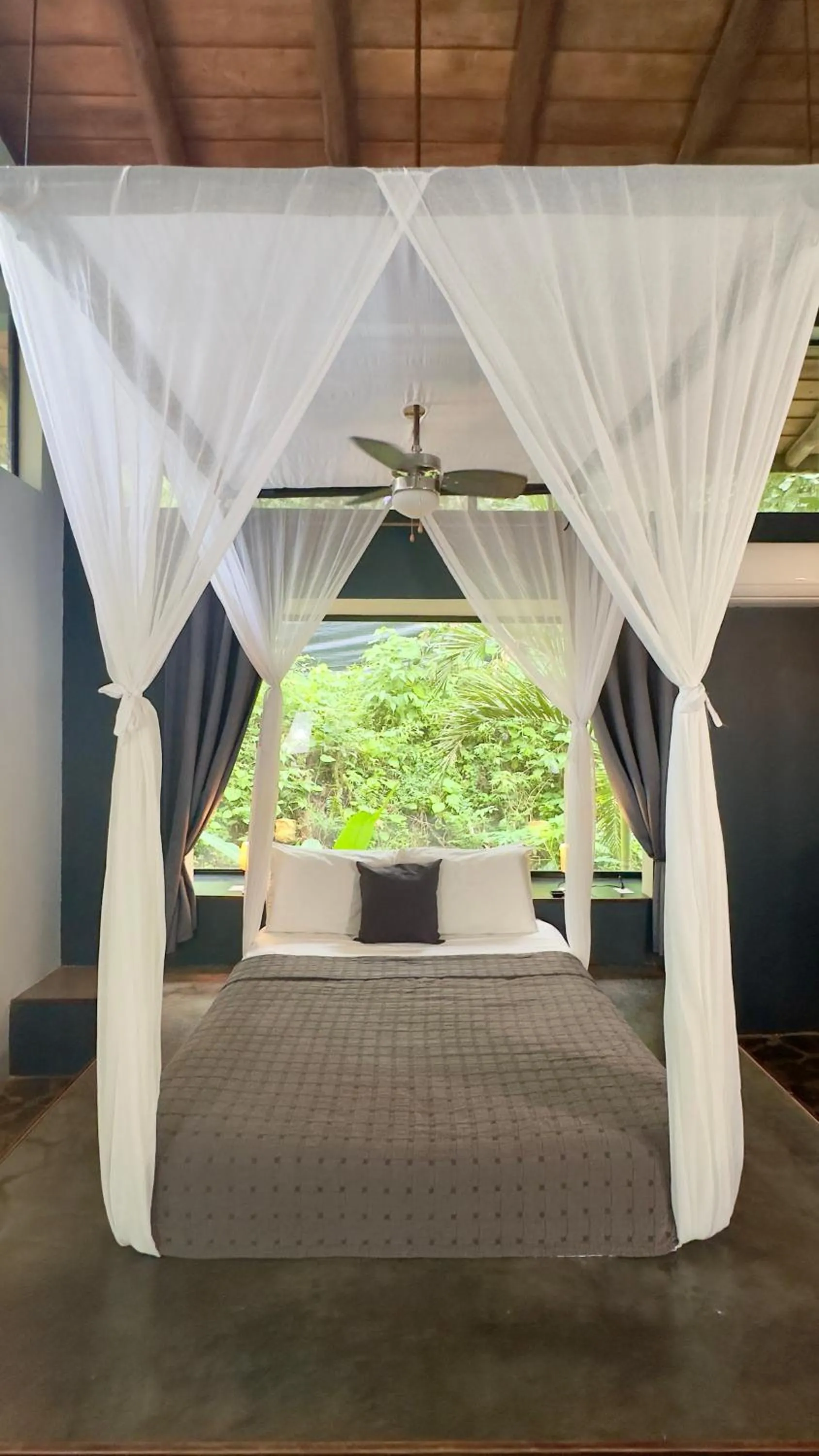 Bed in Canaima Chill House