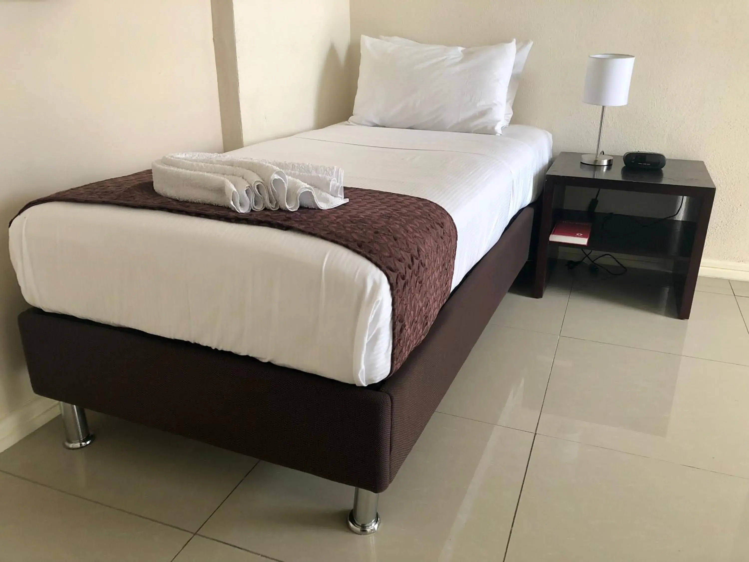 Queen Room in The White House Hotel Queen Room in The White House Hotel