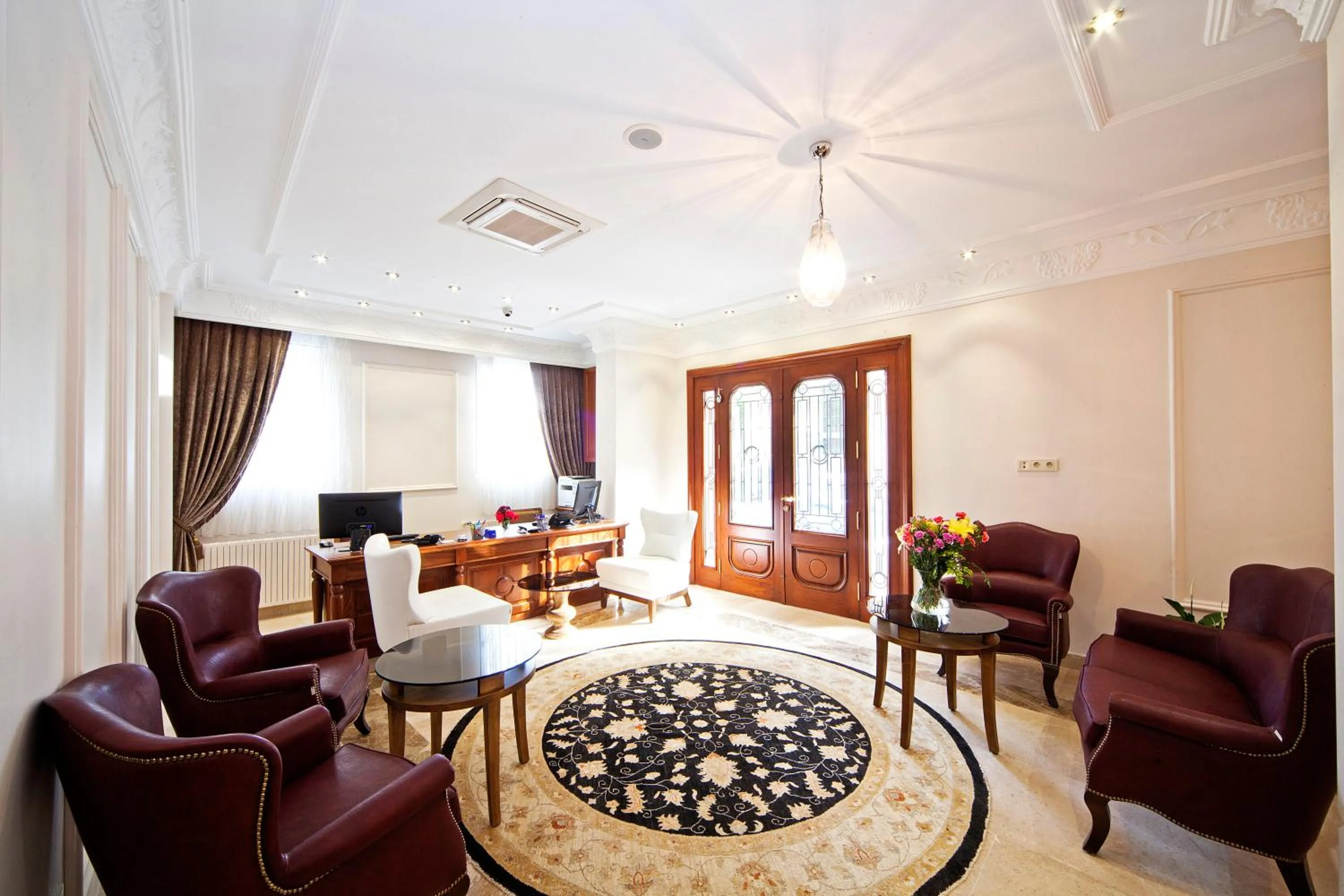 Lobby or reception in Aren Suites